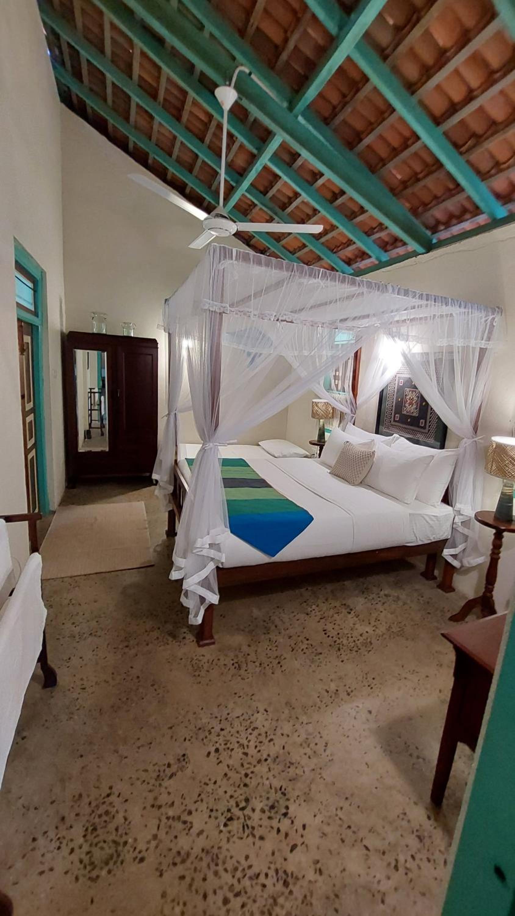 Triple Room with Private Bathroom - Photo 58