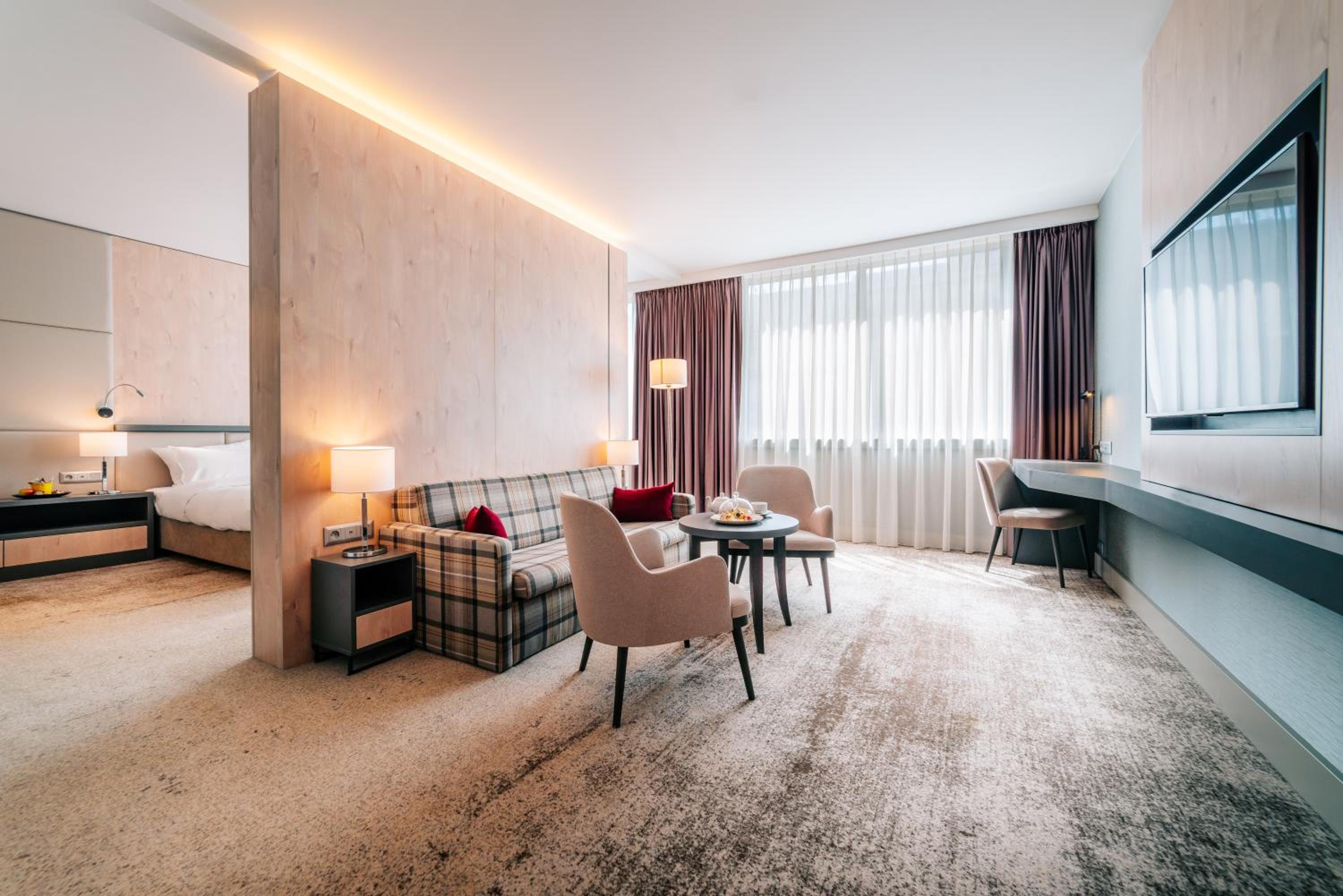 Junior Suite - Photo 1