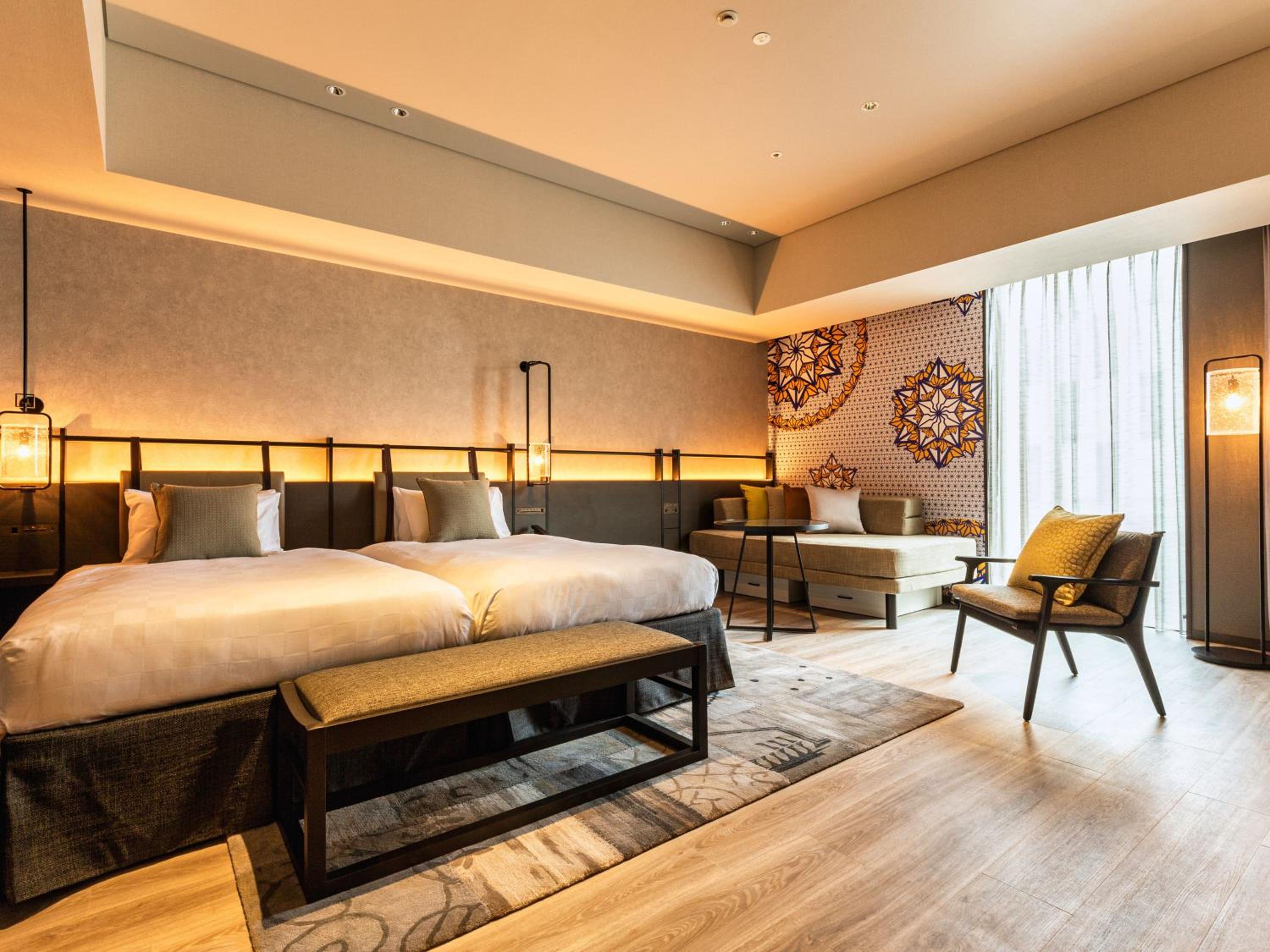 Corner Twin Room