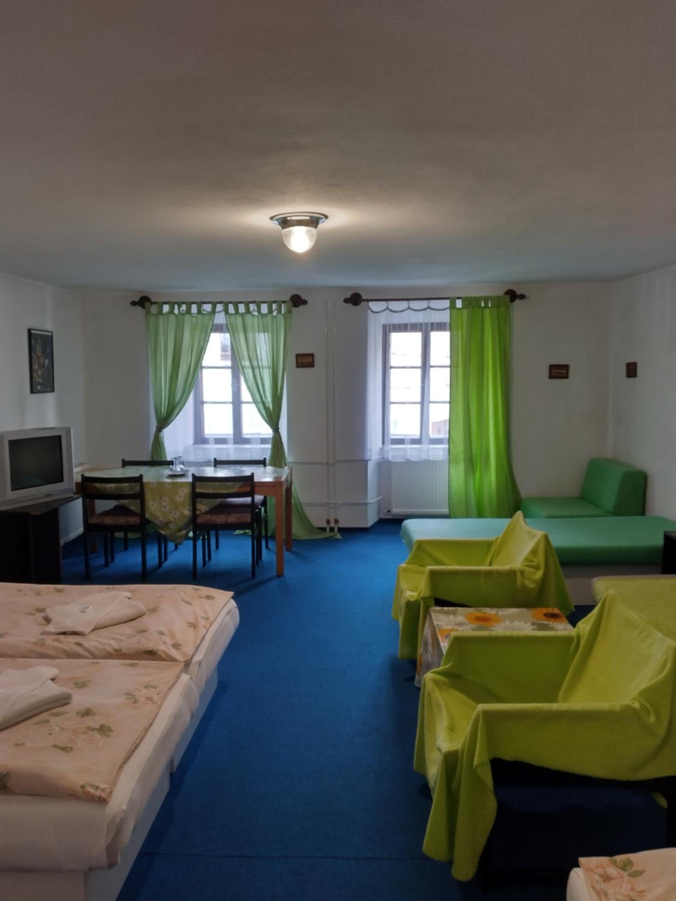 Triple Room - Photo 1