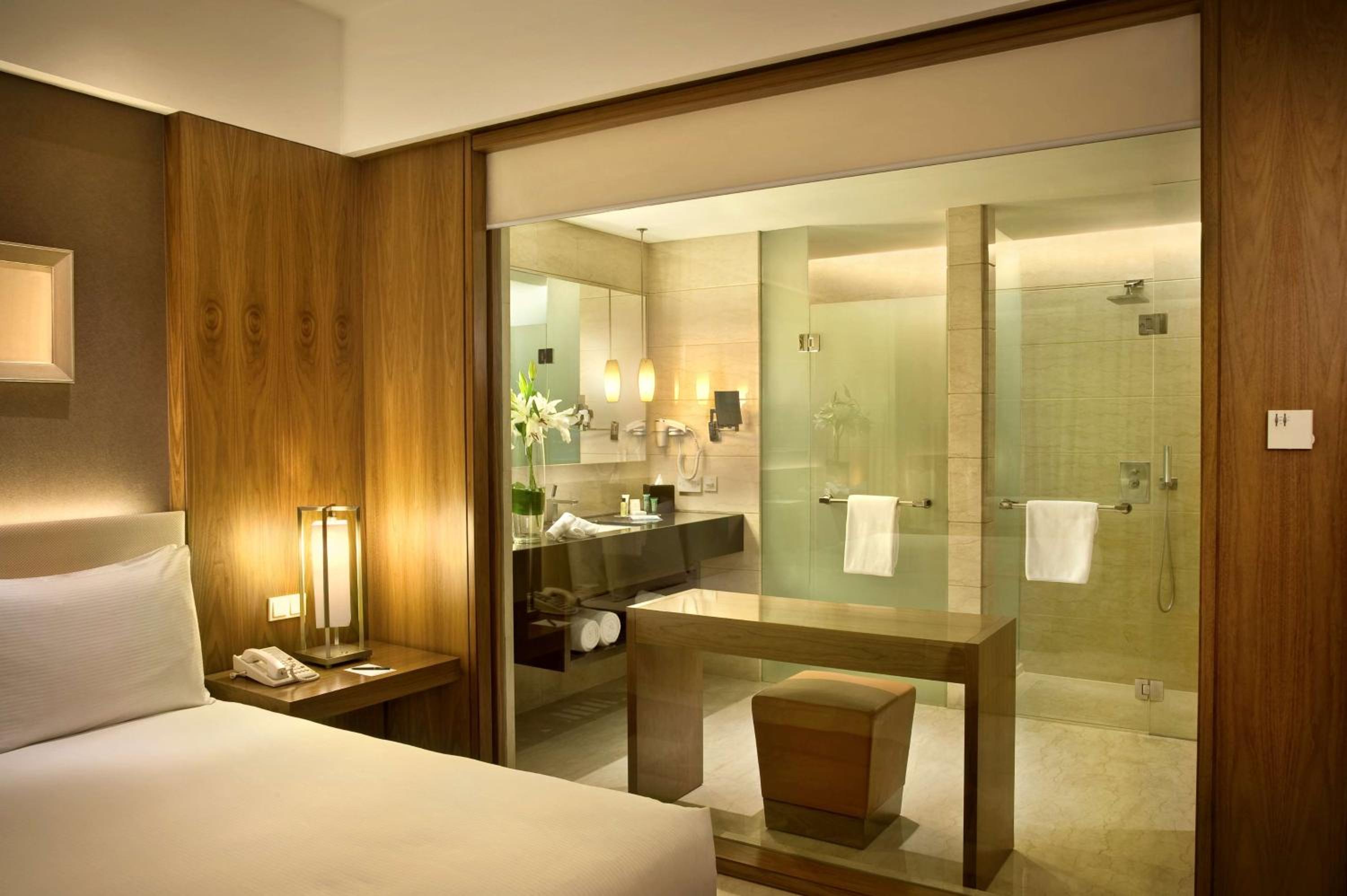 2 Queen Deluxe Room - Photo 3