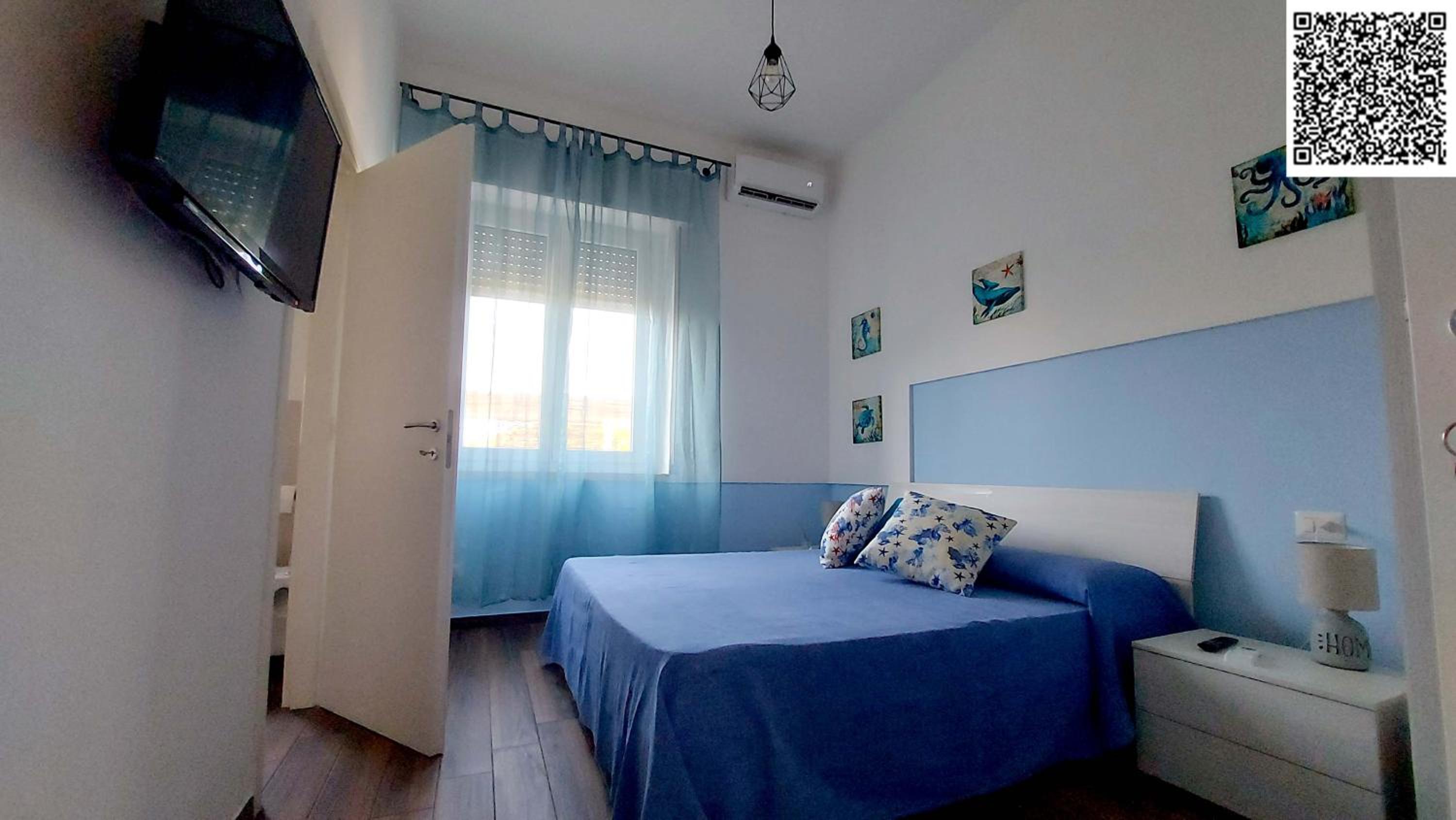 Double Room with Private Bathroom photo 1