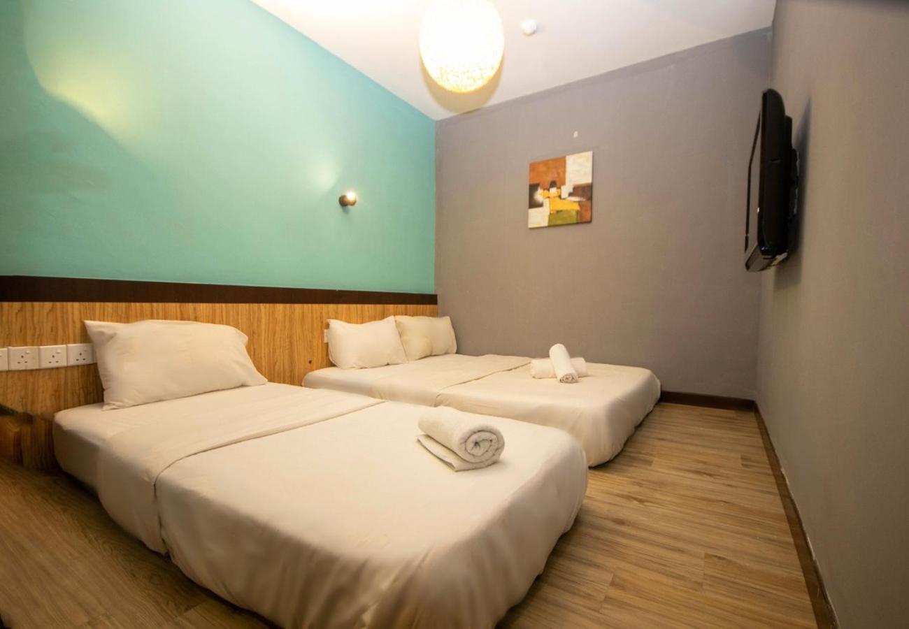 Deluxe Triple Room - Photo 1