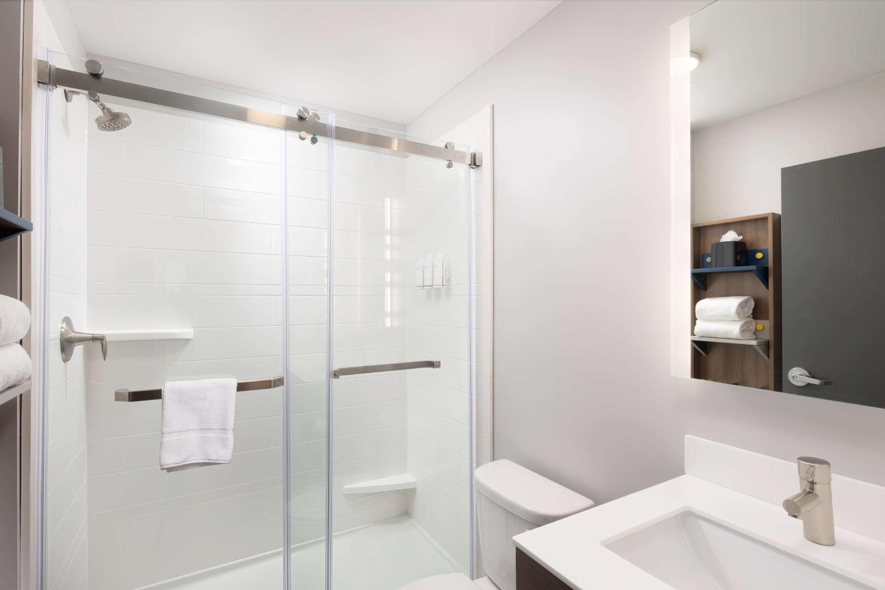 King Room - Mobility Access/Non-Smoking - Photo 3