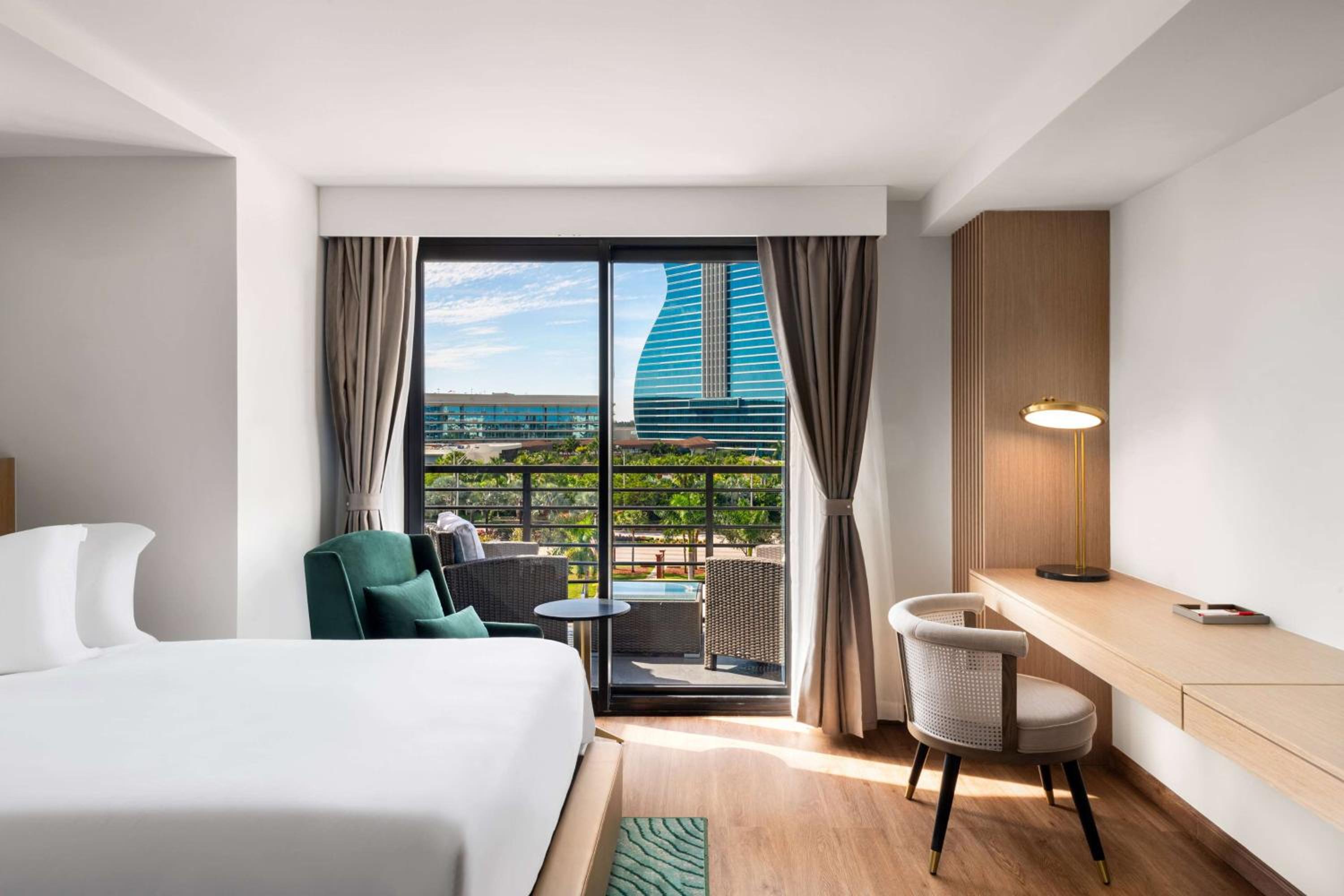 Double Room with Two Double Beds, Hearing Impaired Access and Shared Balcony, Non-Smoking - Photo 1