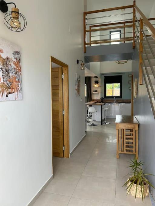 Three-Bedroom Villa photo 2