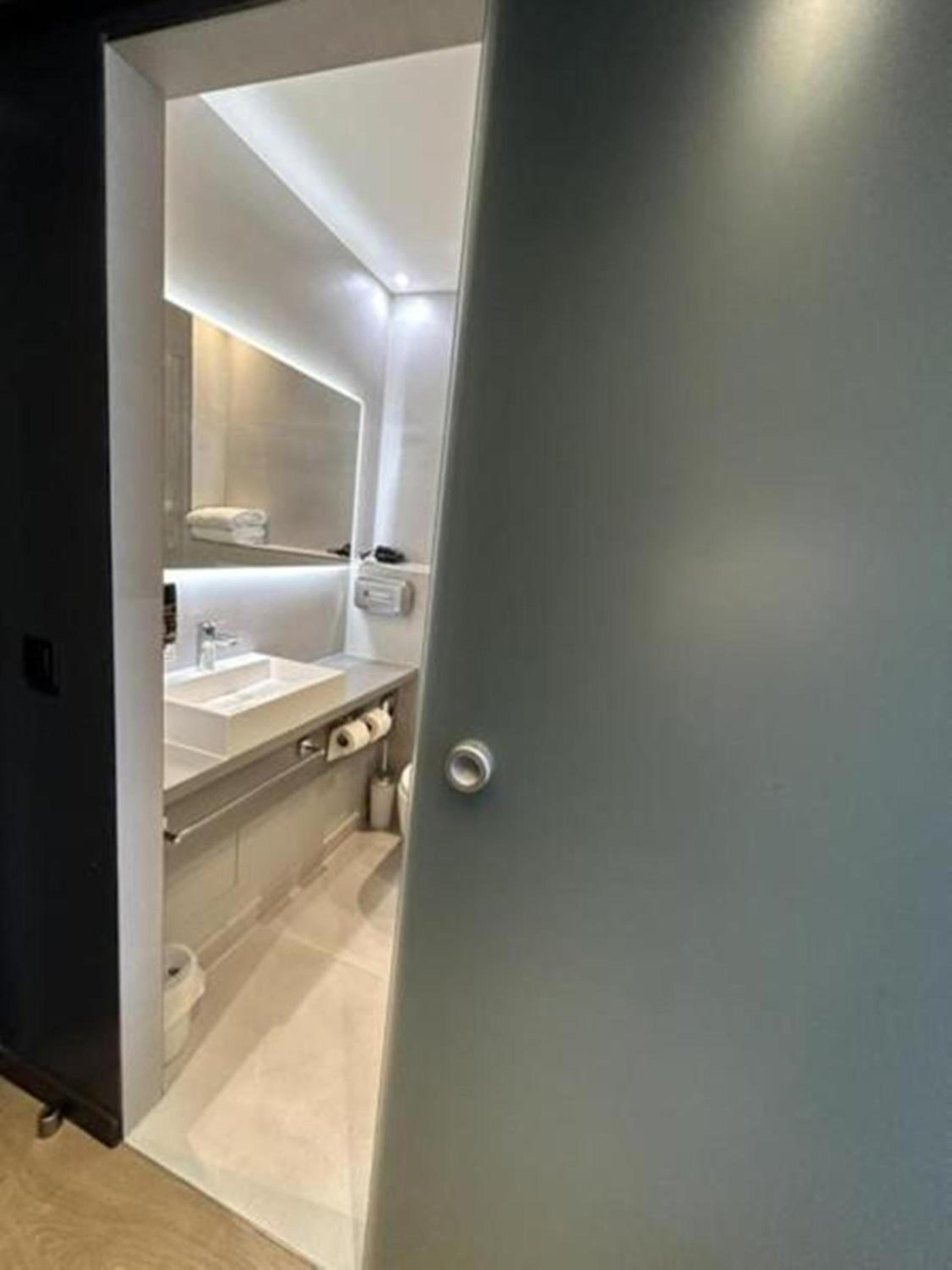 Classic Triple Room - Photo 4