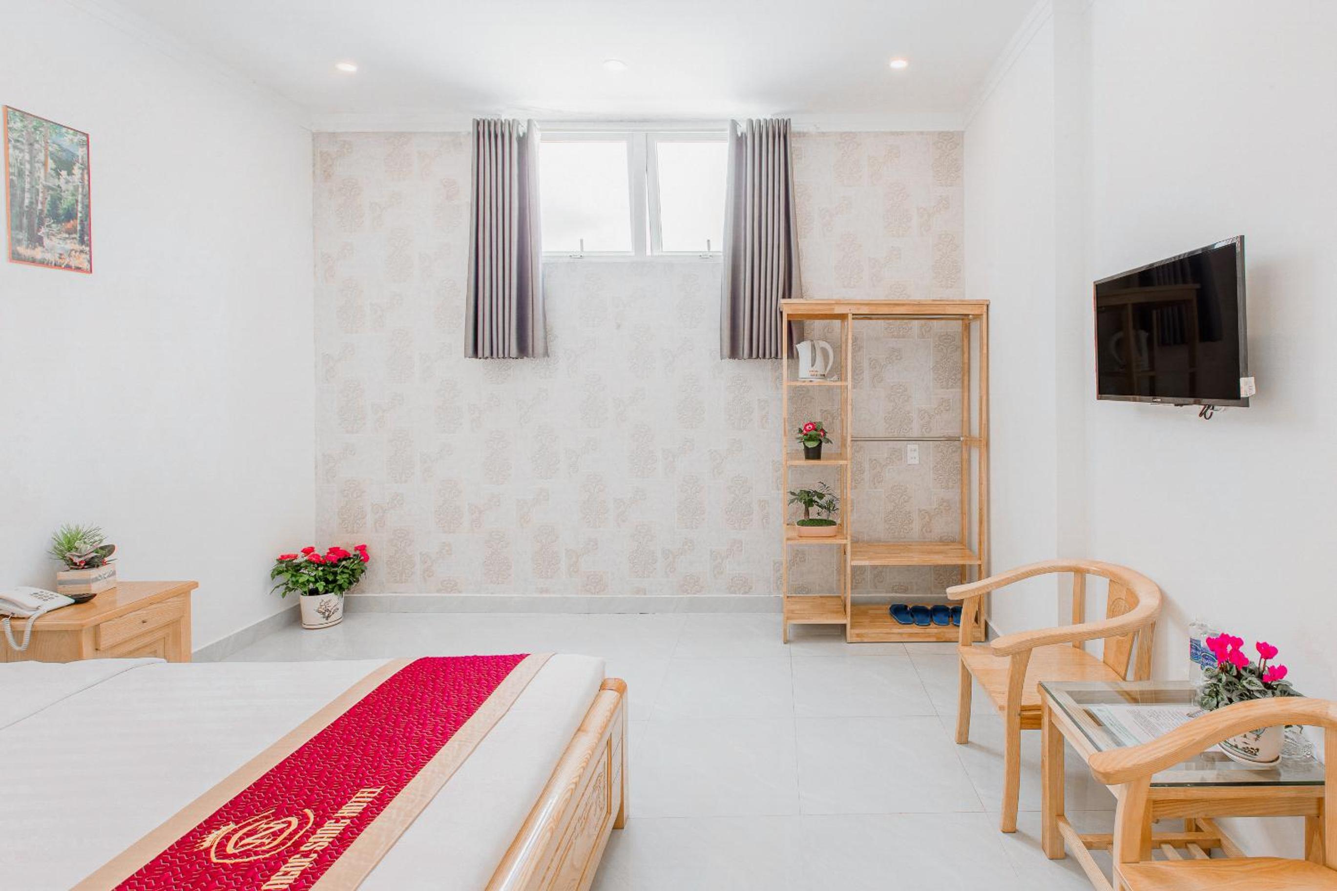 Standard Double Room - Photo 6