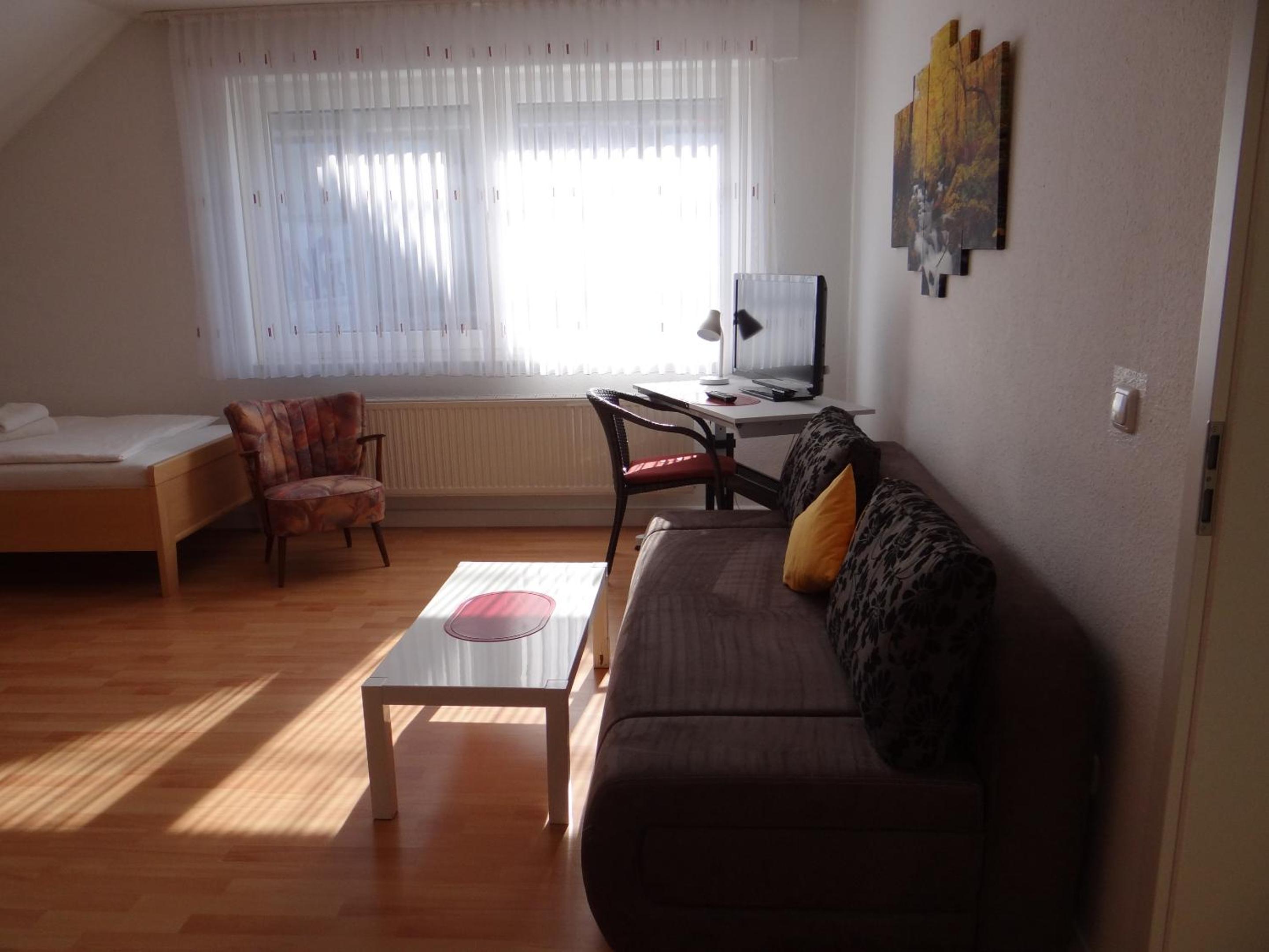 Apartment photo 2