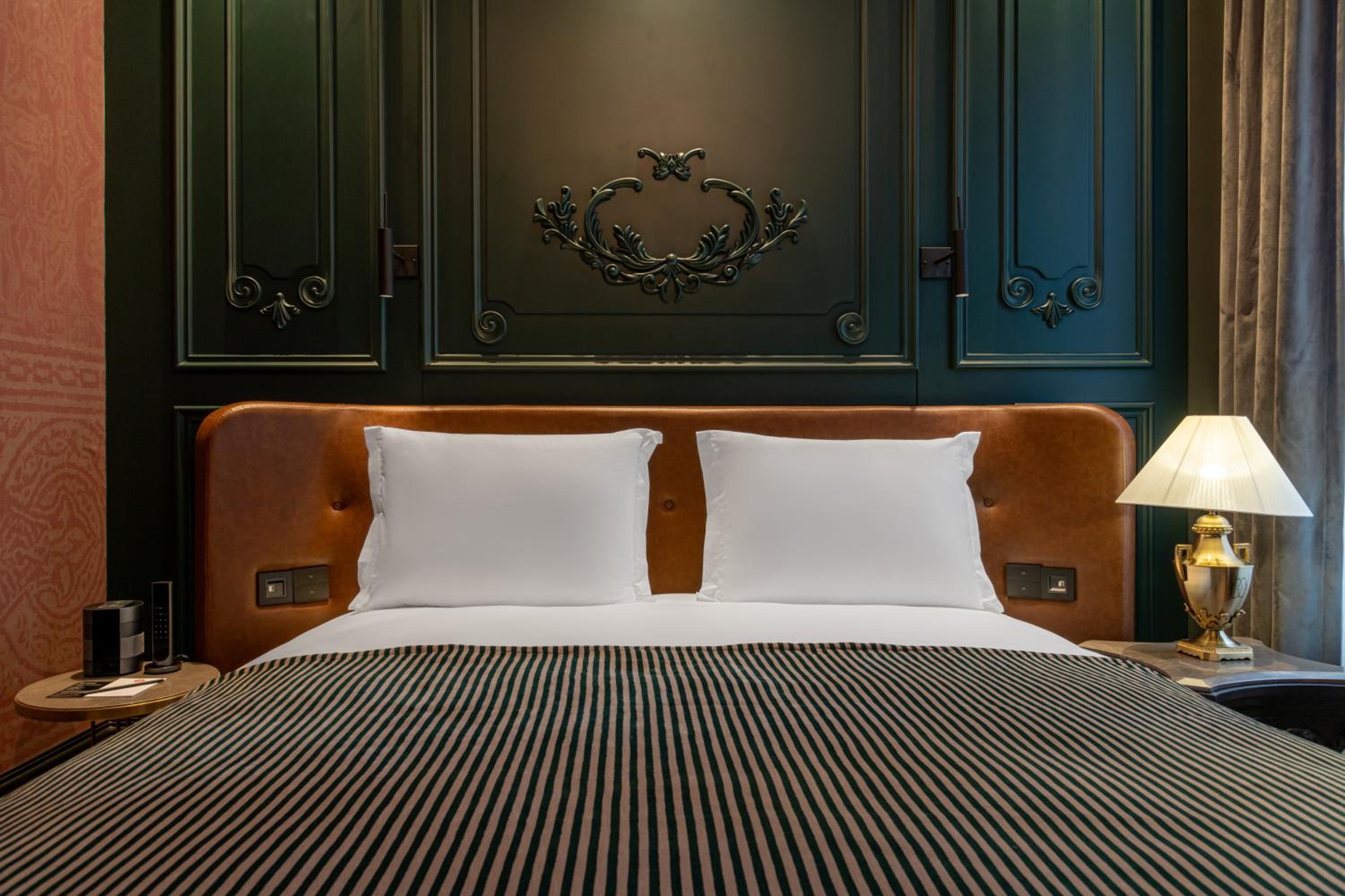 Superior Double Room with City View photo 3