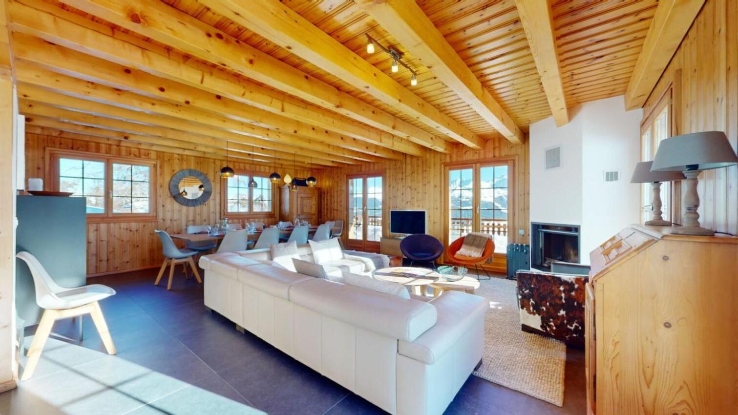 Chalet photo 1