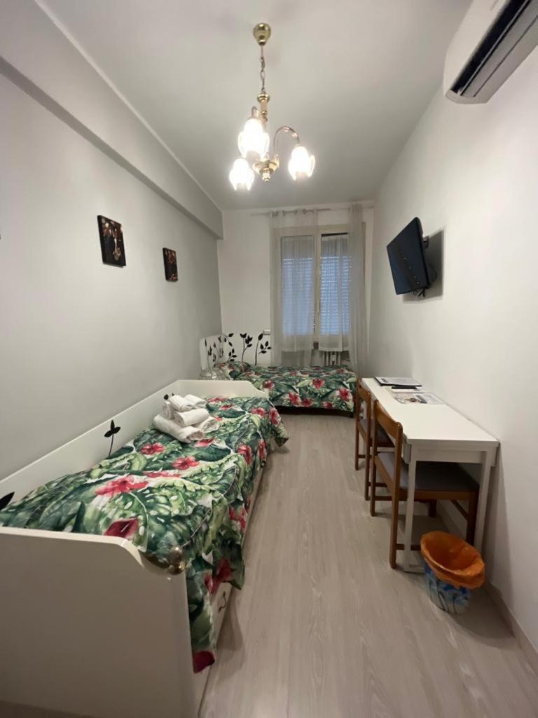 Budget Twin Room photo 1