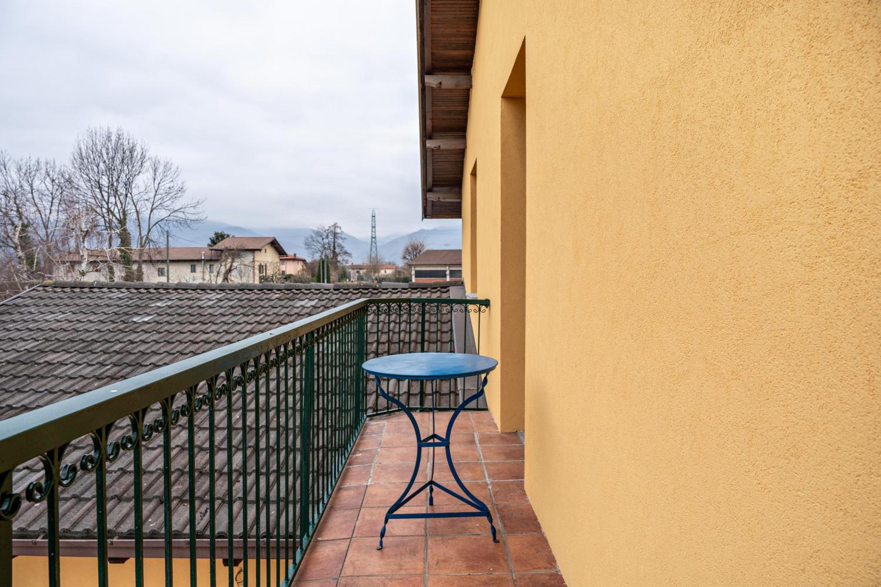 Superior One-Bedroom Apartment With Balcony photo 3