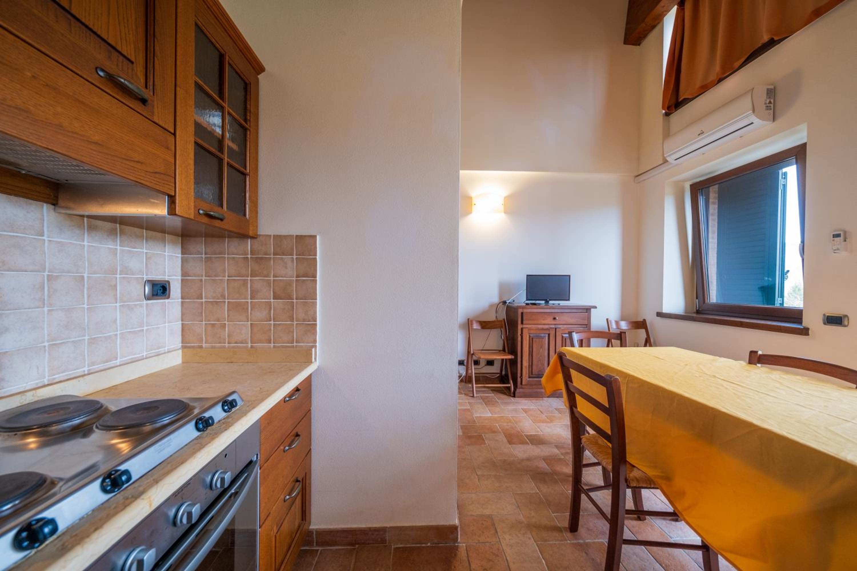 Standard Two-Bedroom Apartment - Photo 2