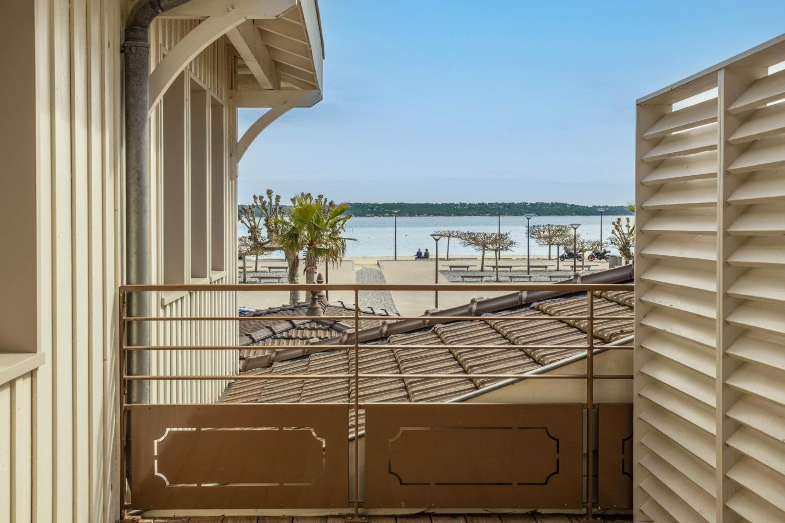 Cocoon Room Sea Side photo 3