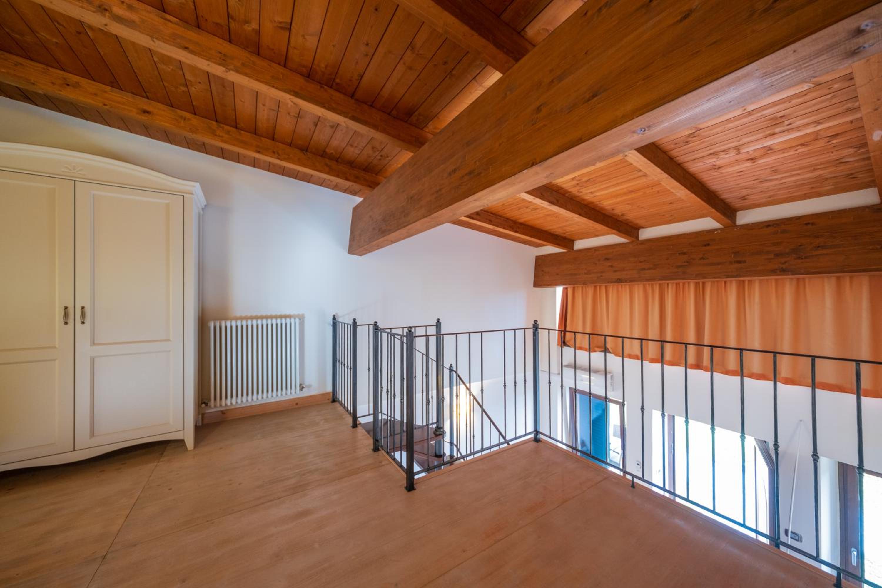 Superior Two-Bedroom Apartment - Photo 4