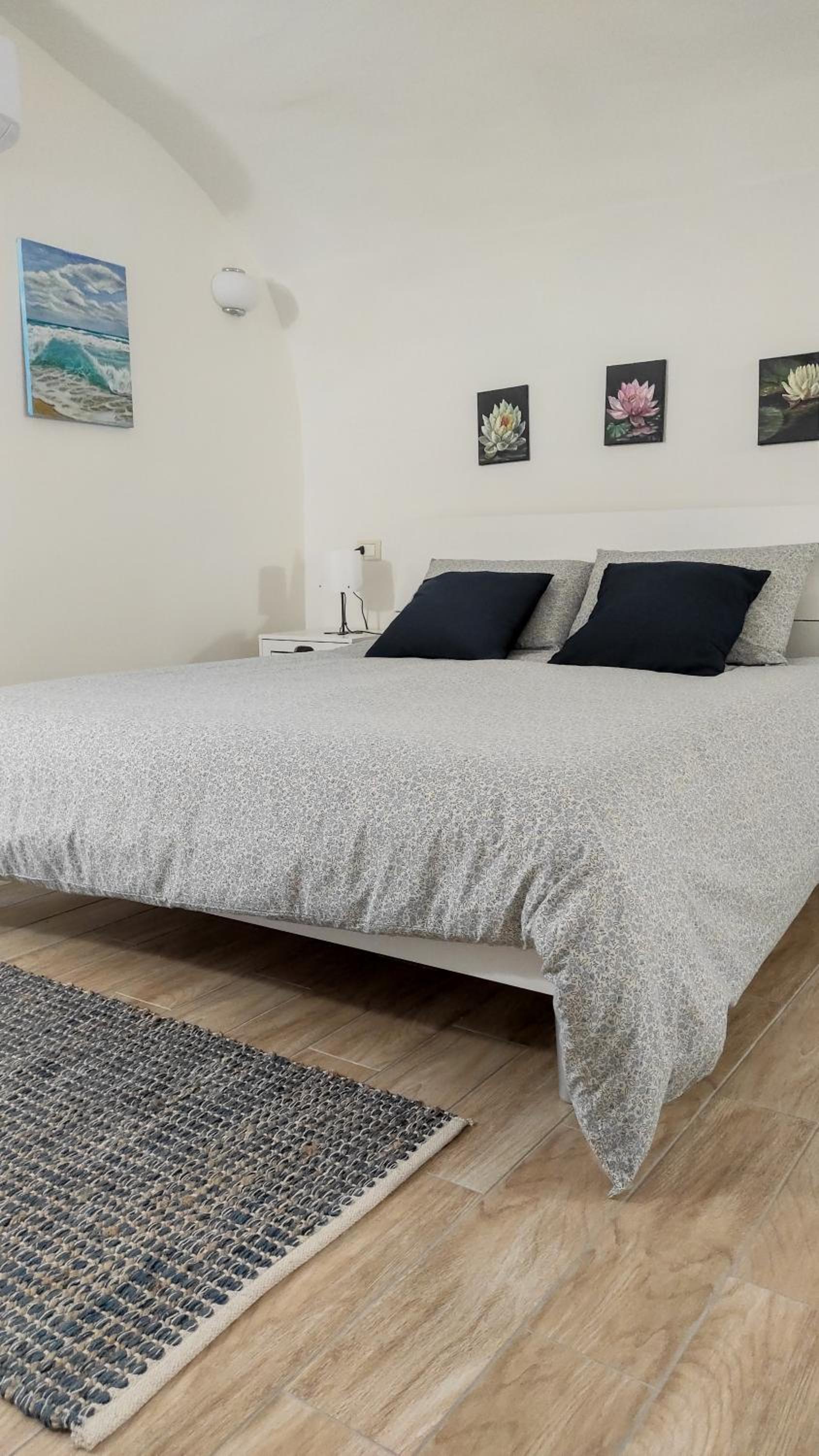 One-Bedroom House