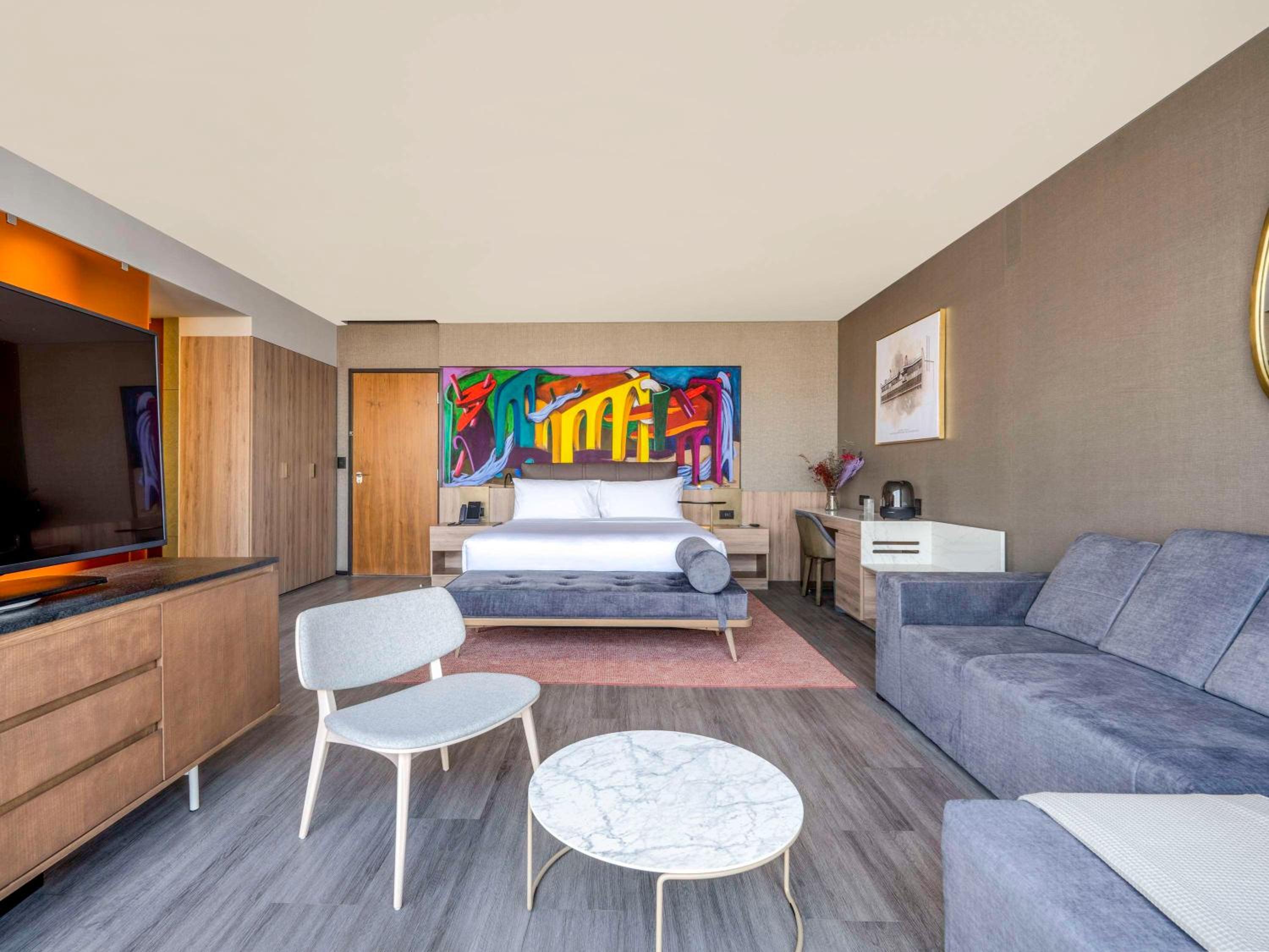 Condesa King Suite with Balcony - Photo 1
