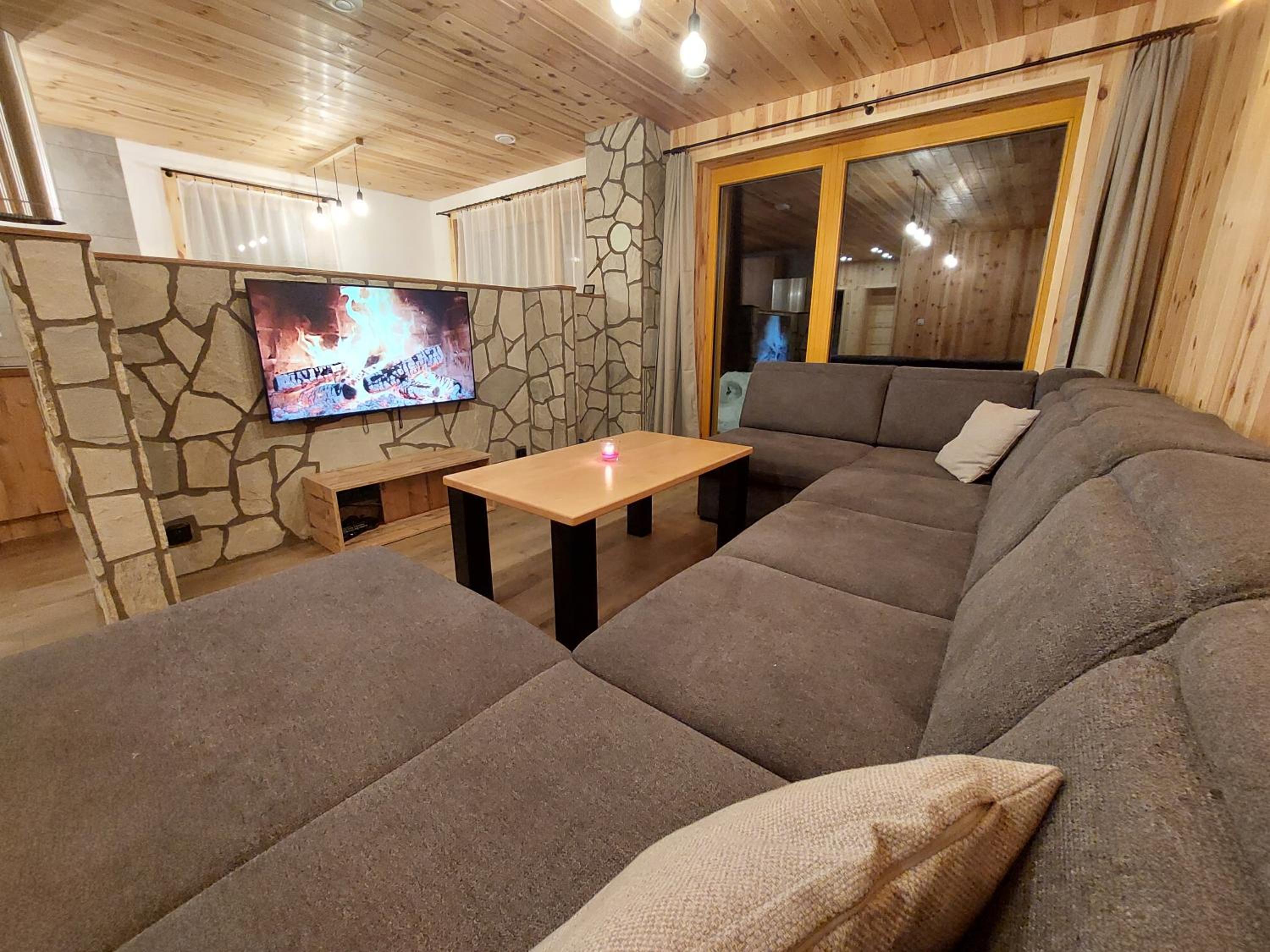 Chalet photo 1