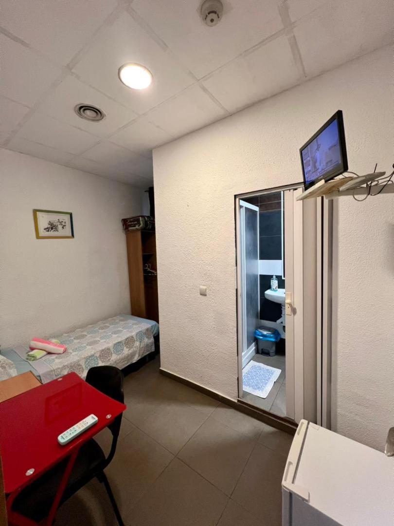 Habitación individual con baño privado