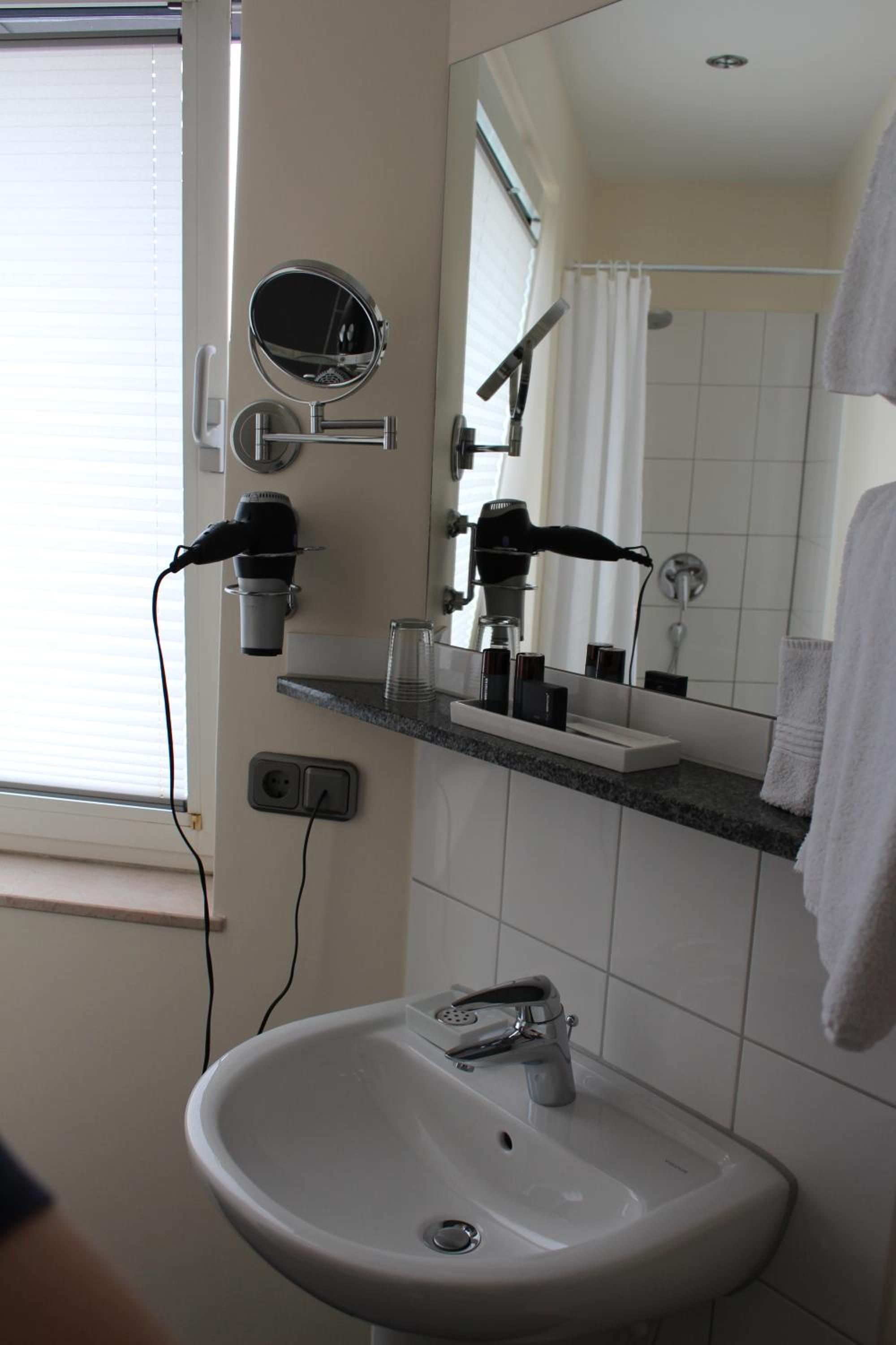 Standard Single Room photo 3