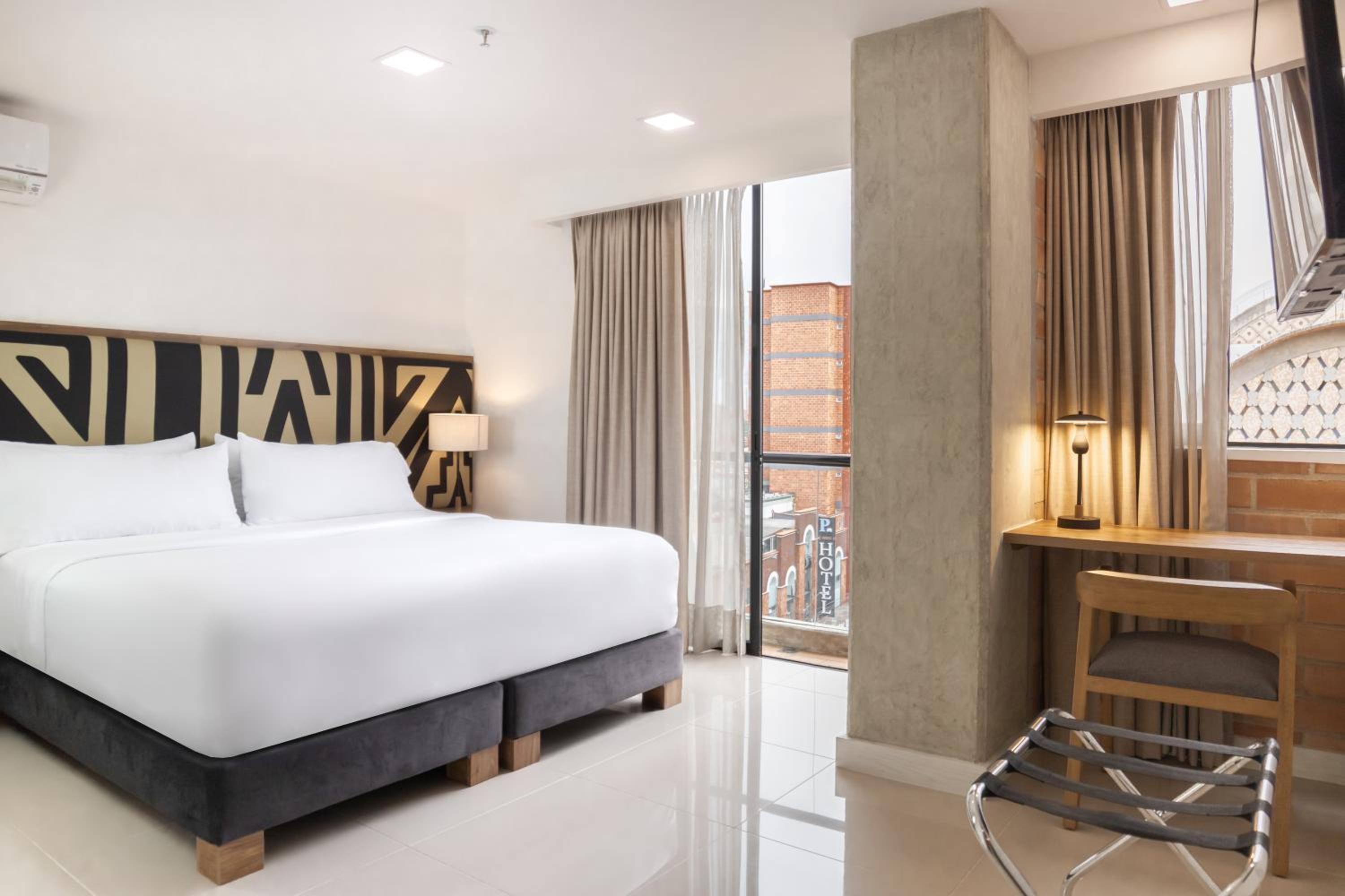 Executive Suite photo 1