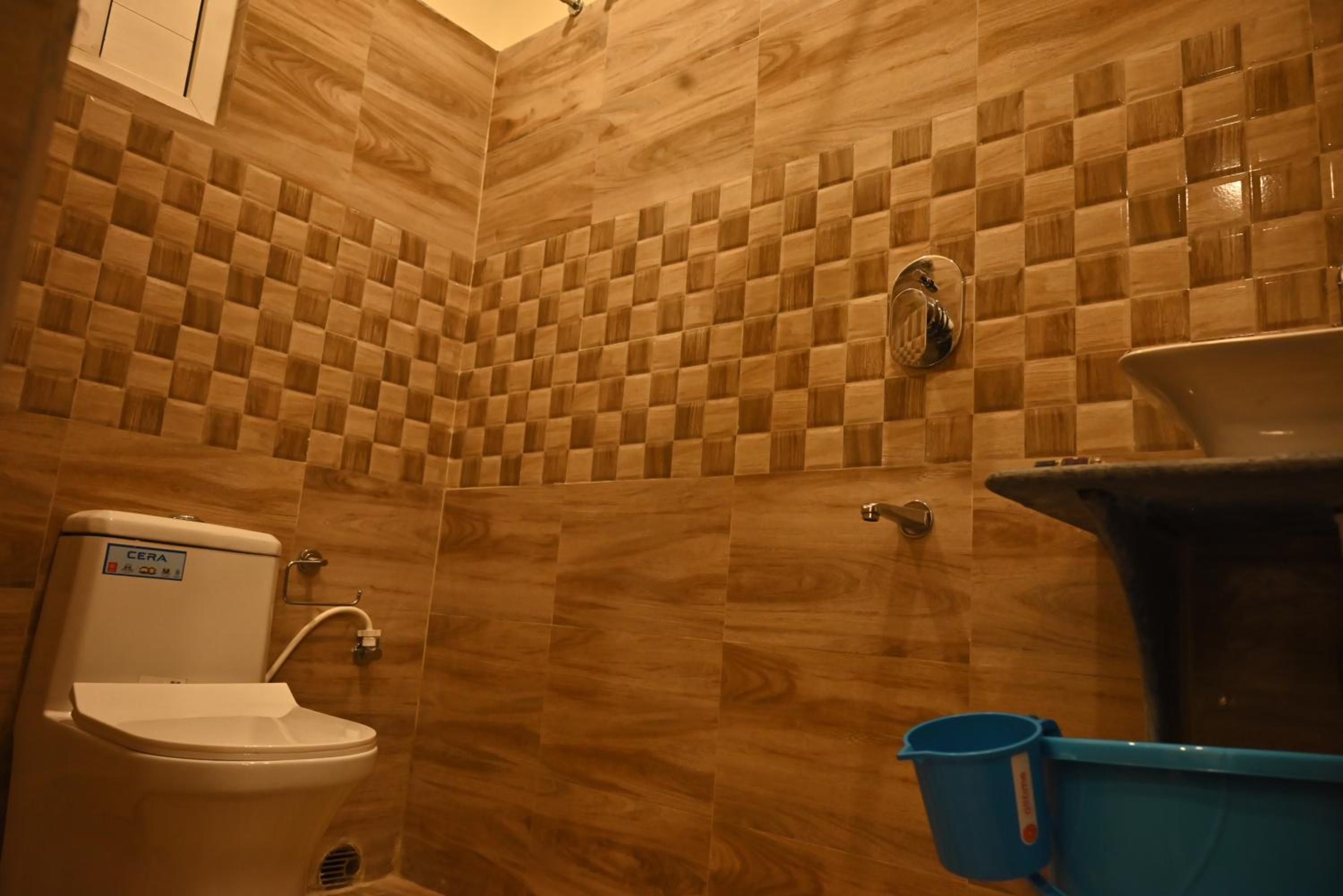 Super Deluxe Room - Photo 6