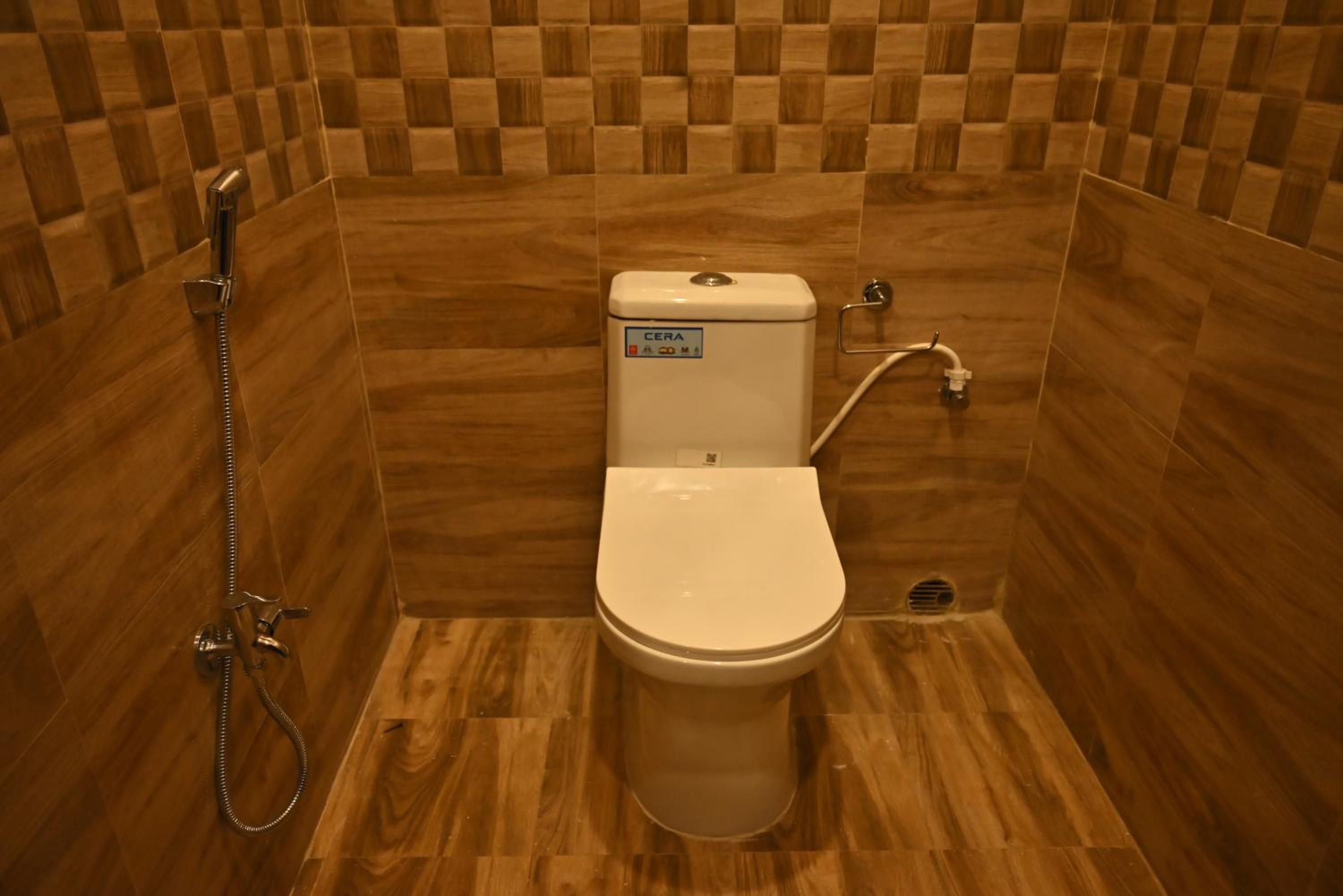 Super Deluxe Room - Photo 2