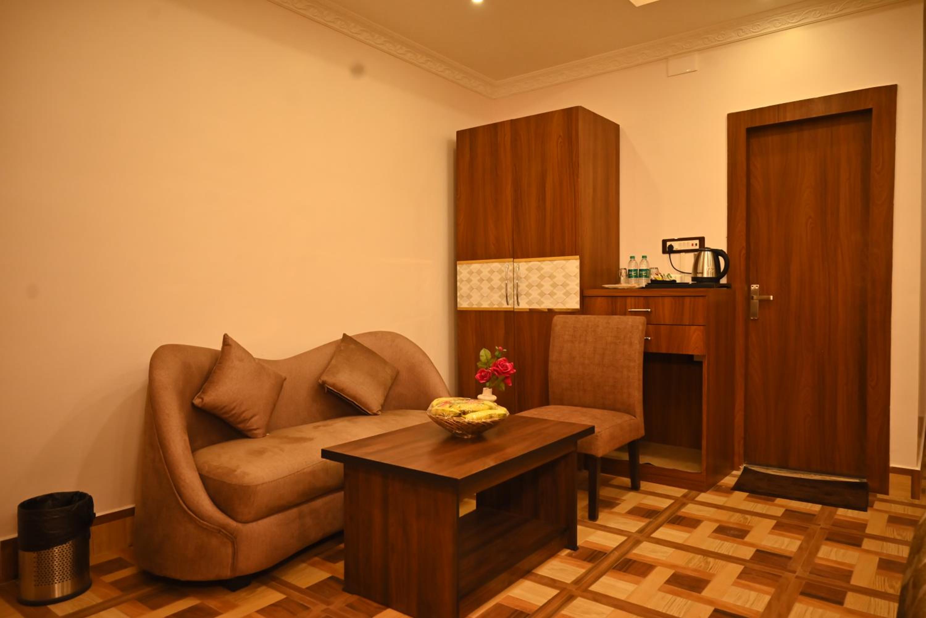 Club Room - Photo 18