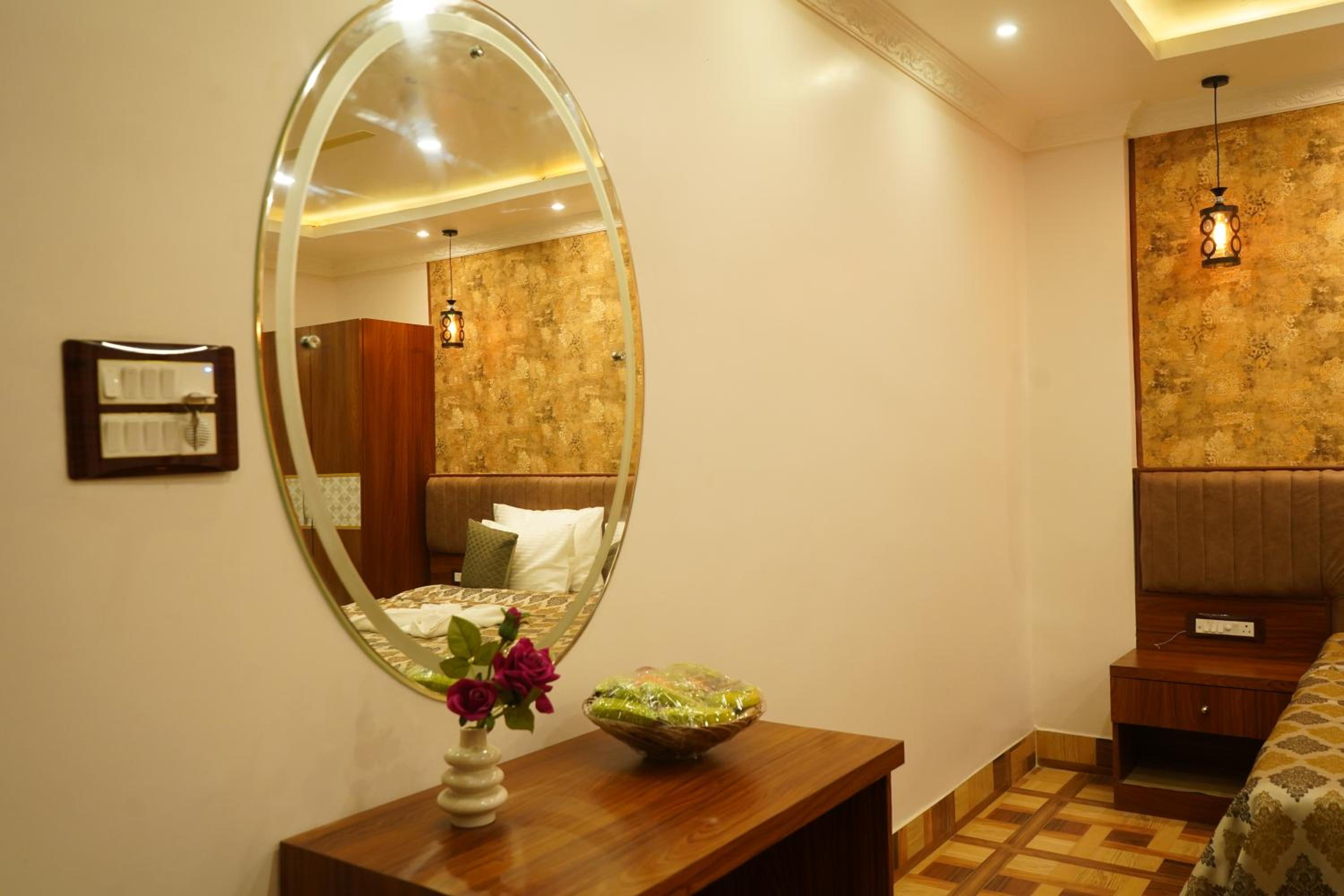 Club Room - Photo 6