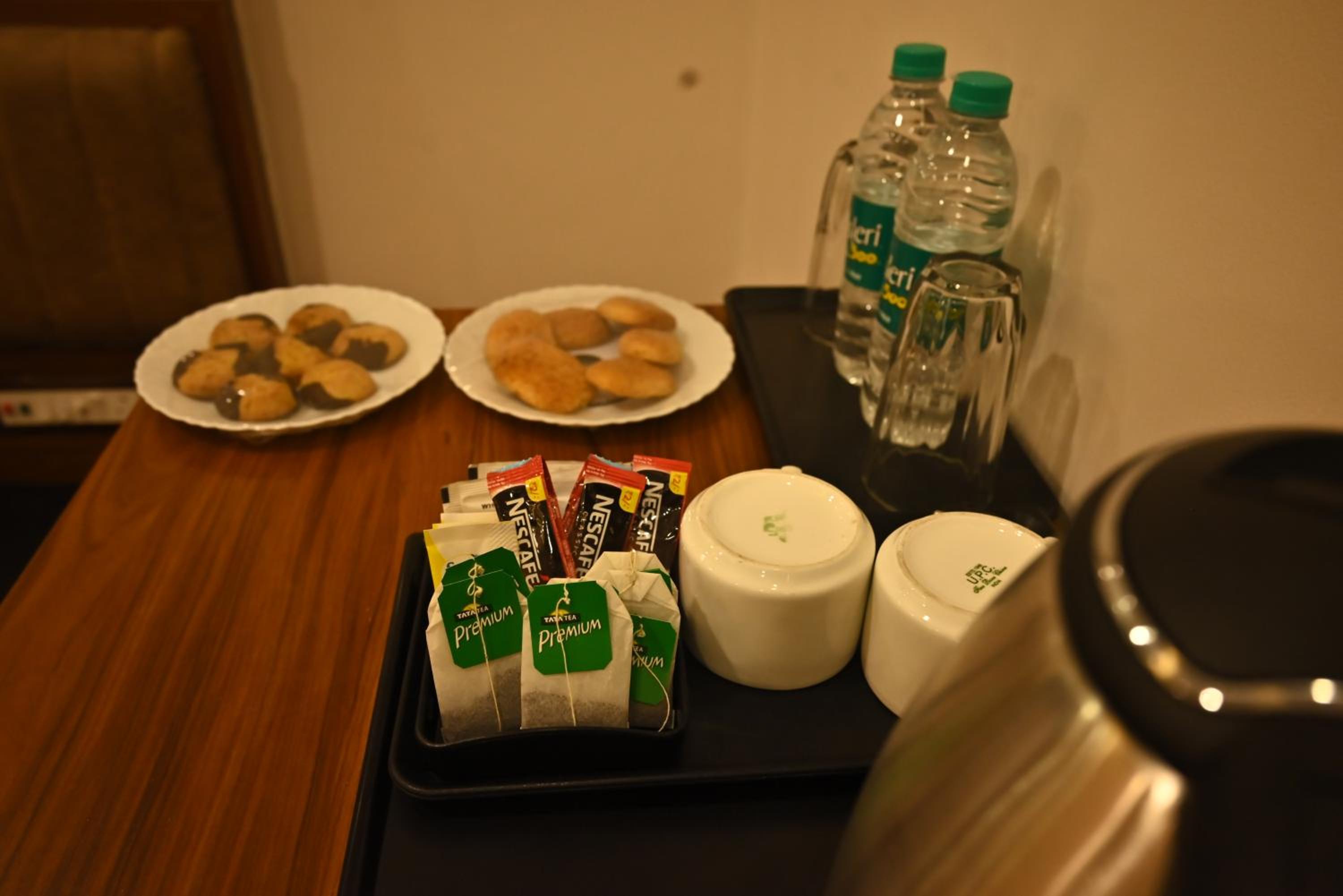 Premium Club Room - Photo 28