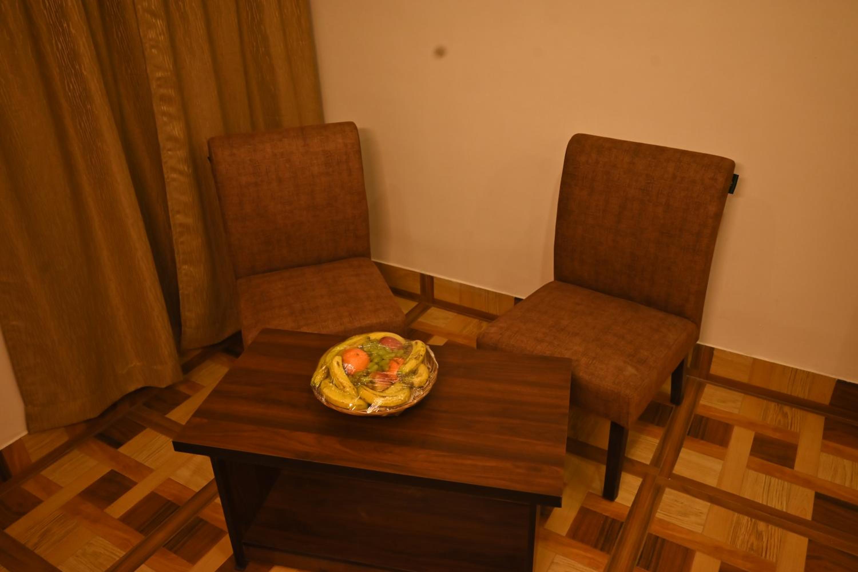 Premium Club Room - Photo 20