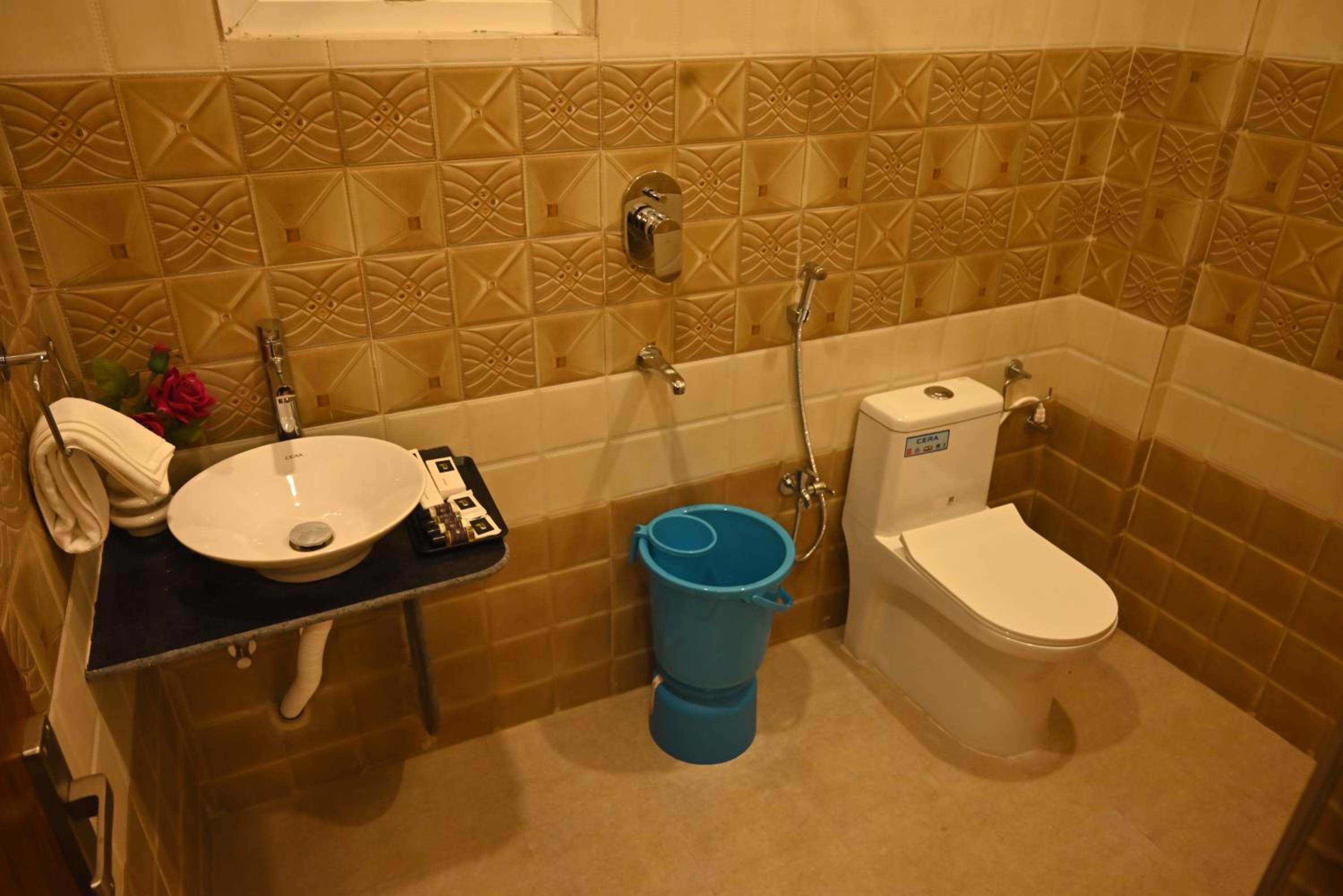 Premium Club Room - Photo 8