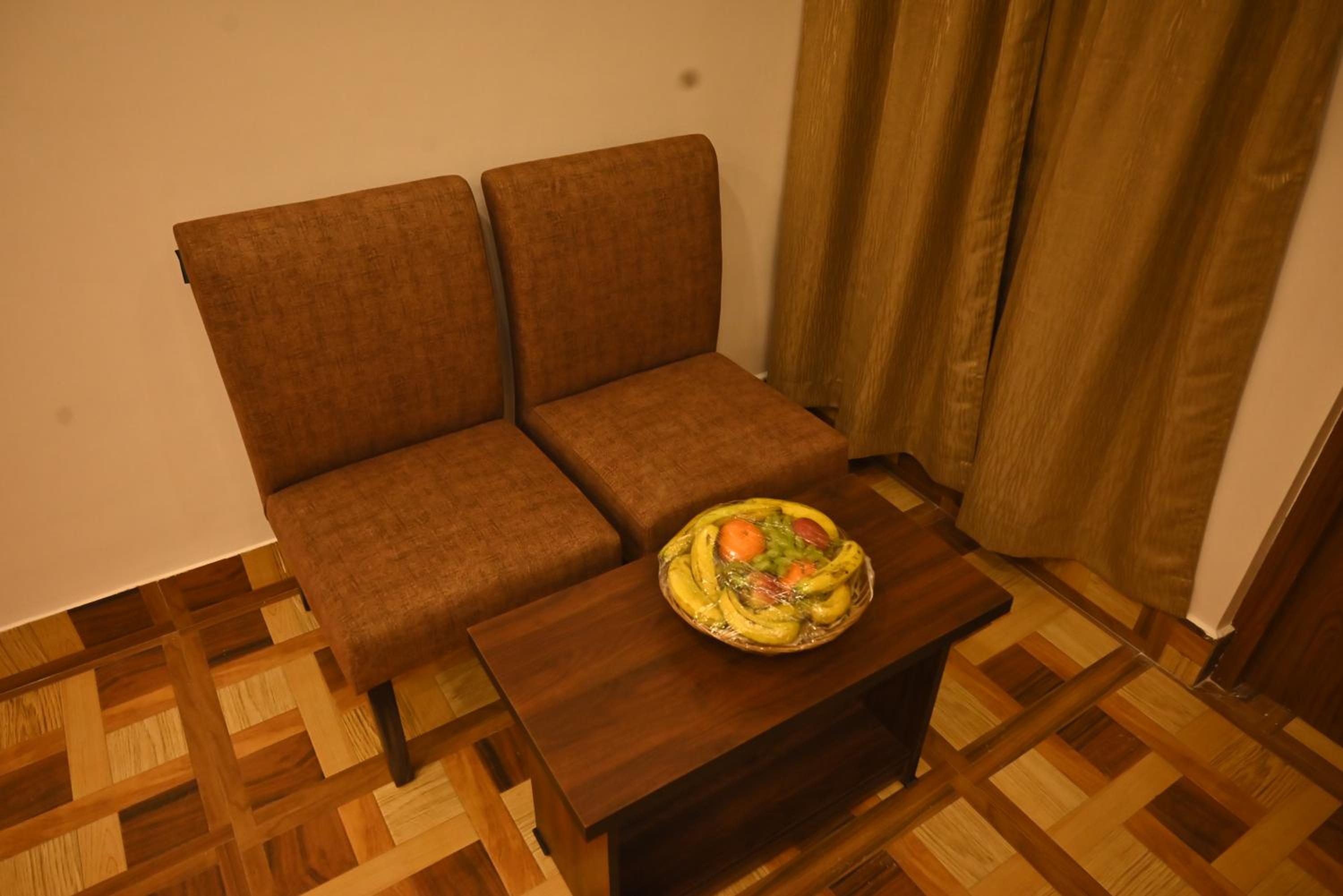 Premium Club Room - Photo 11