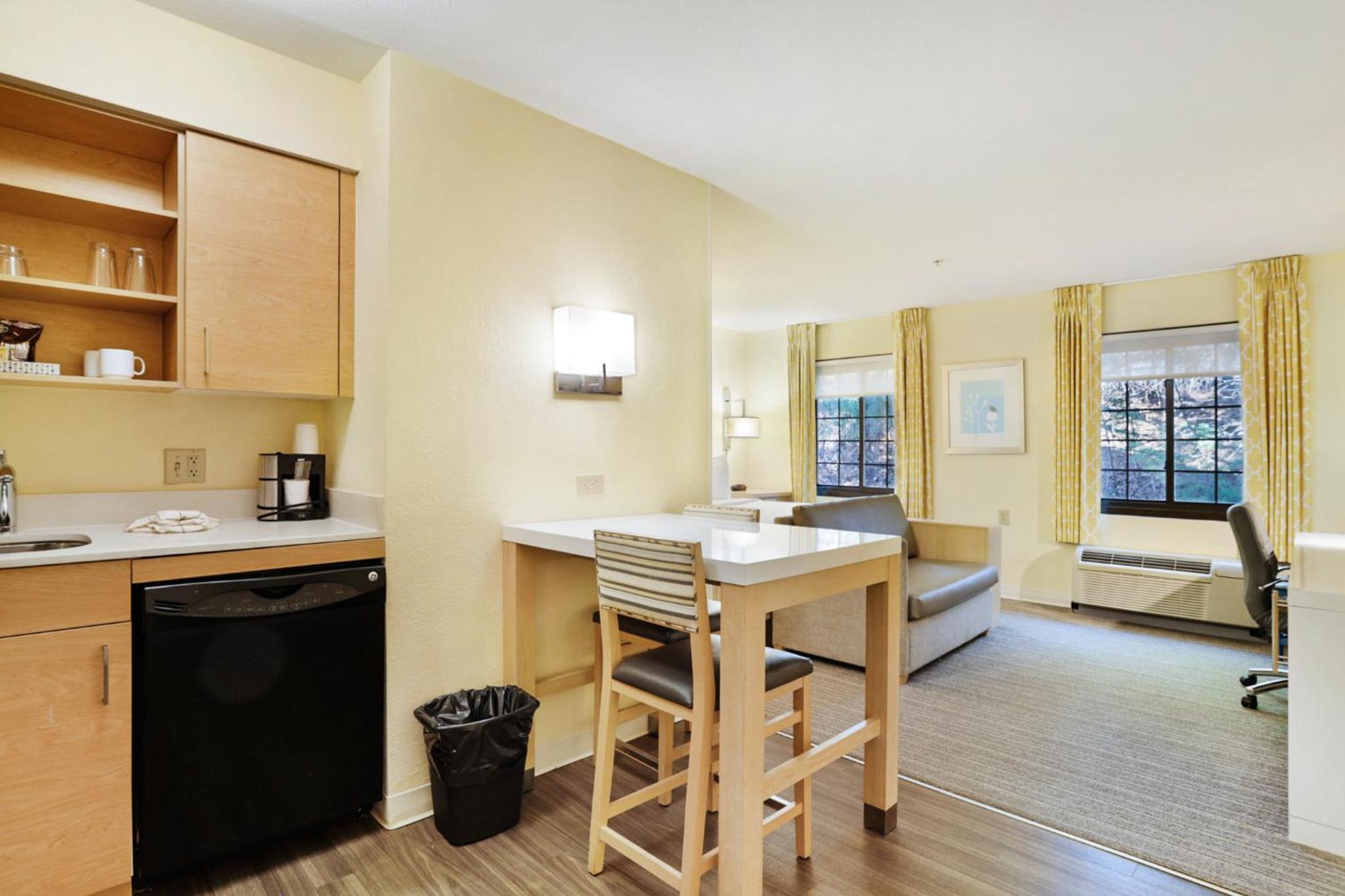 Standard Room - Photo 4