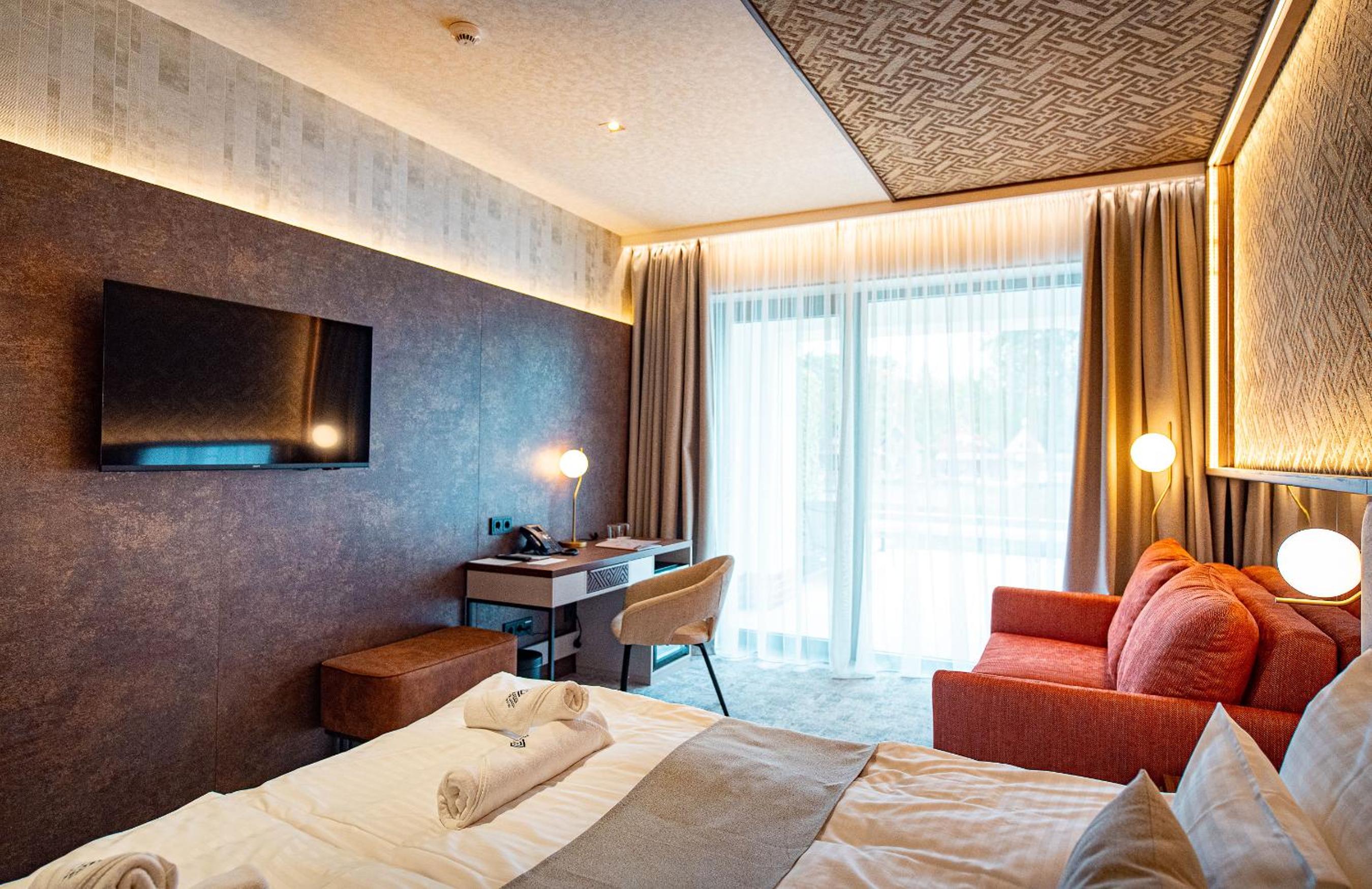 King Room with Garden View