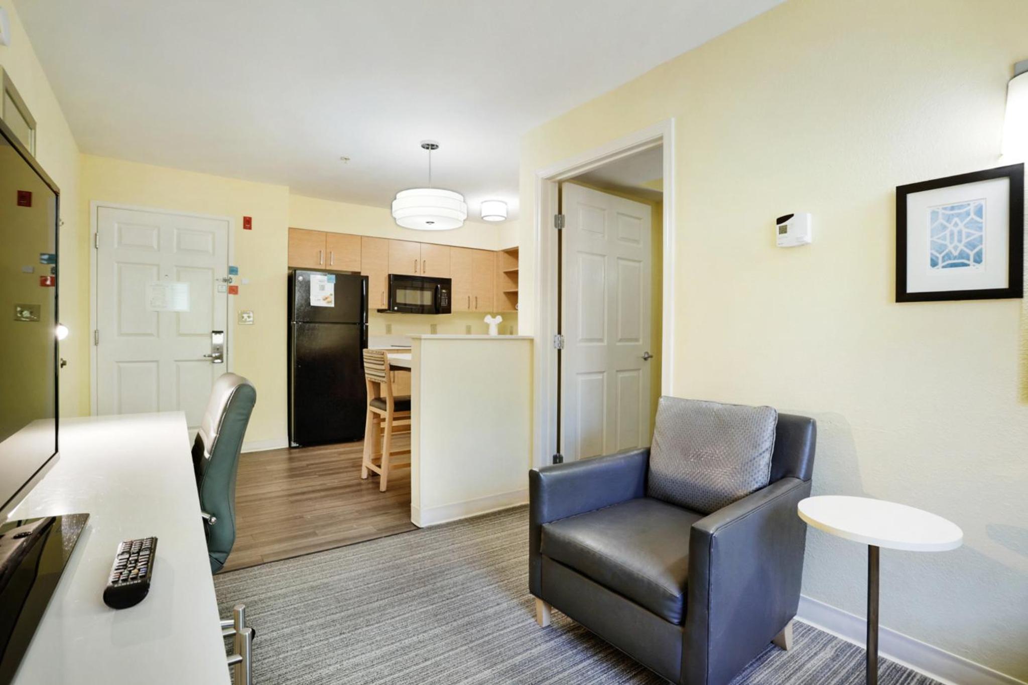 One-Bedroom Double Suite - Photo 11