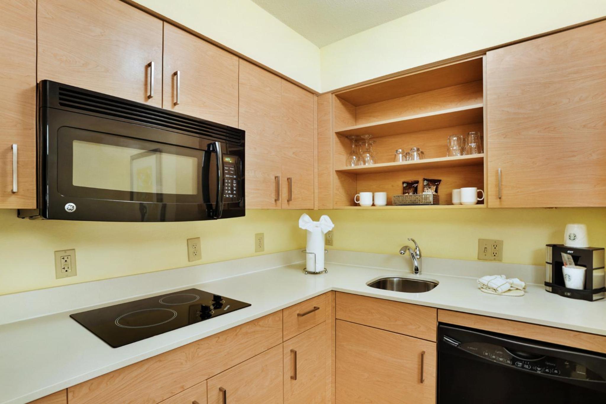 One-Bedroom Double Suite - Photo 14