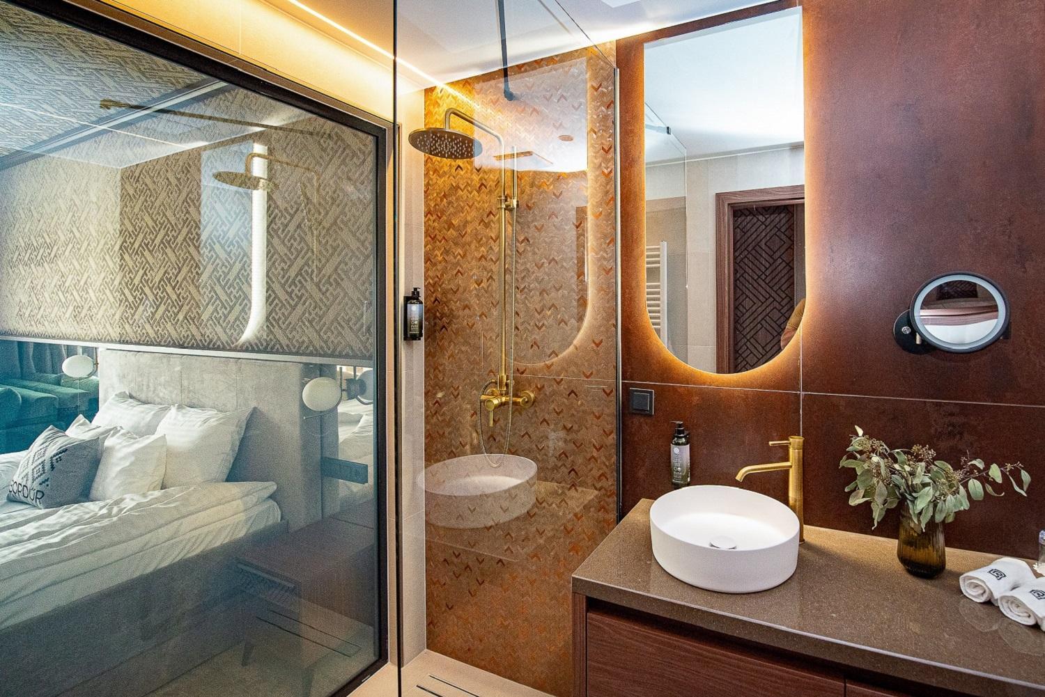 Large Double Room