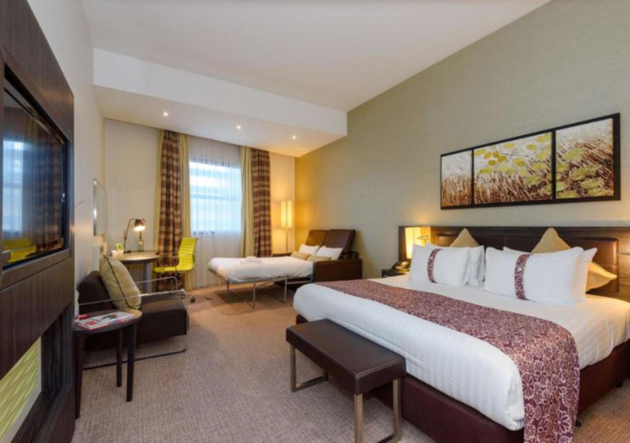Premium King Room with Sofa Bed