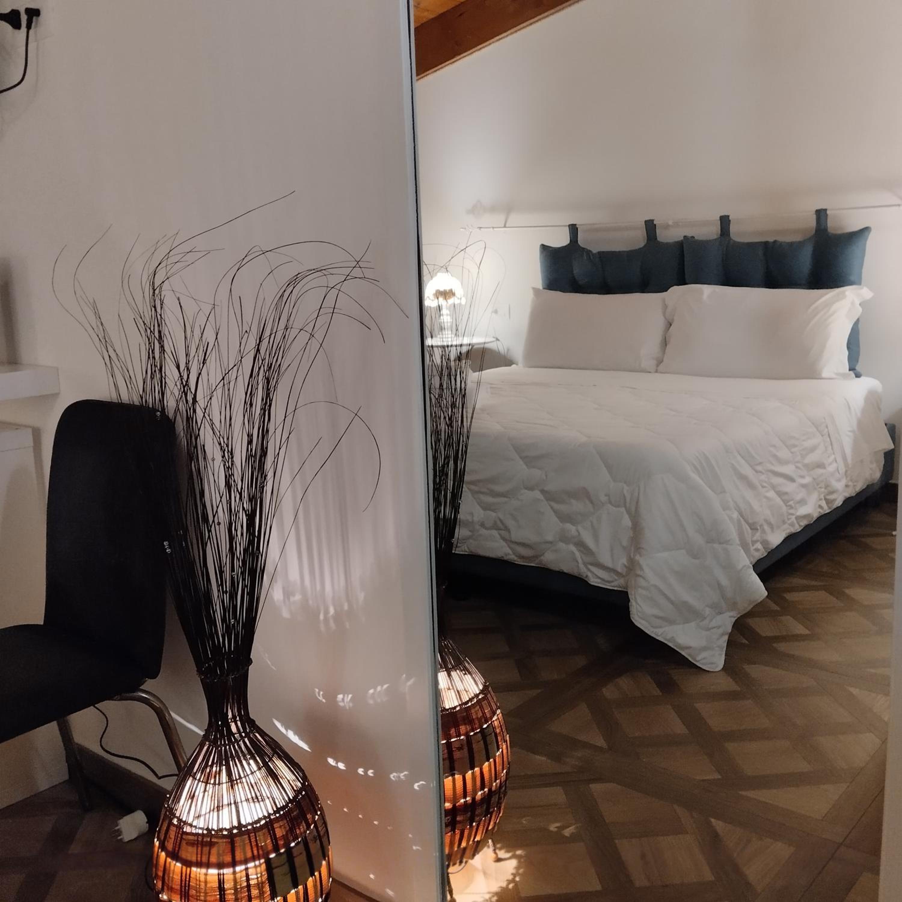Double Room with Private Bathroom - Photo 1