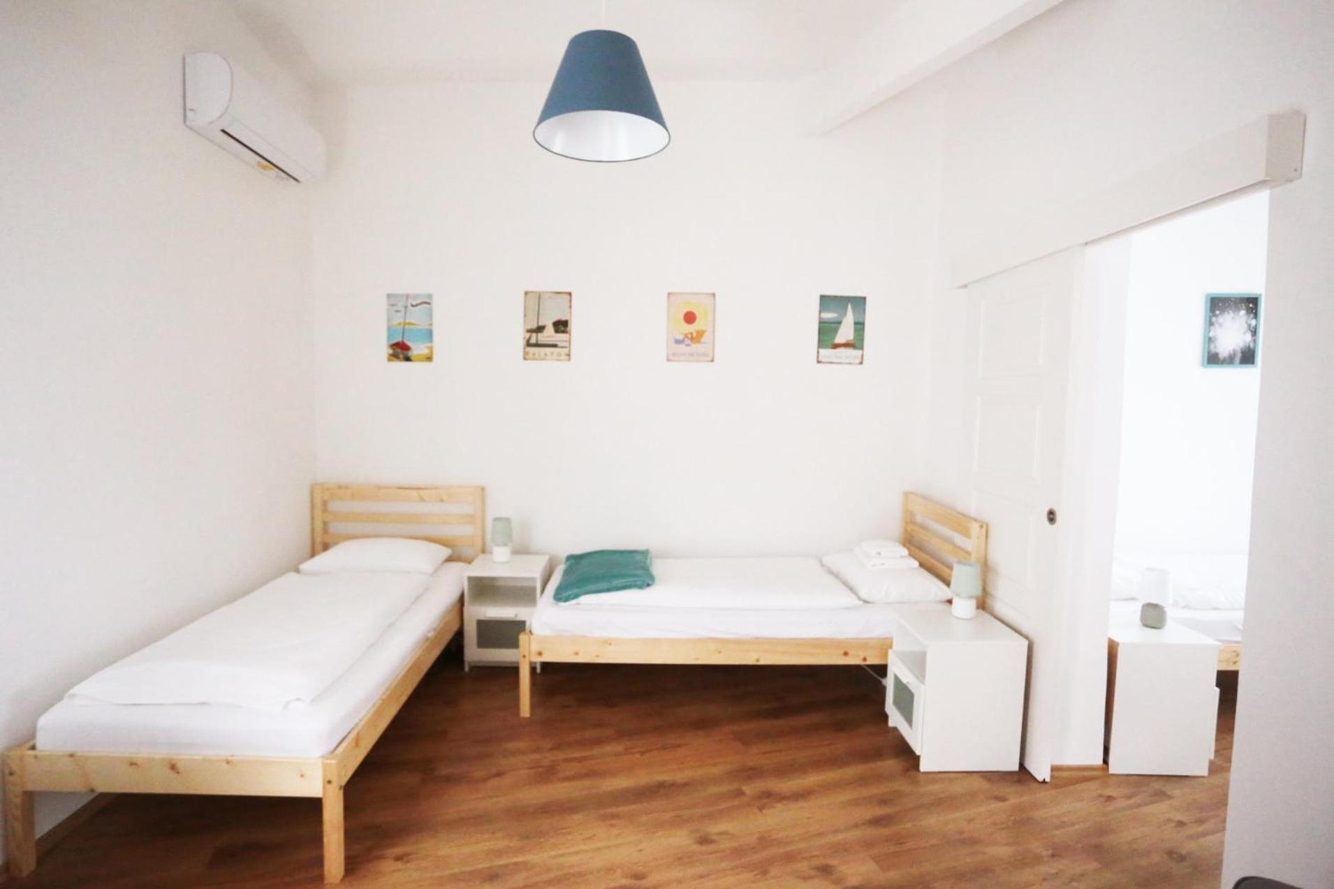 One-Bedroom Apartment photo 3