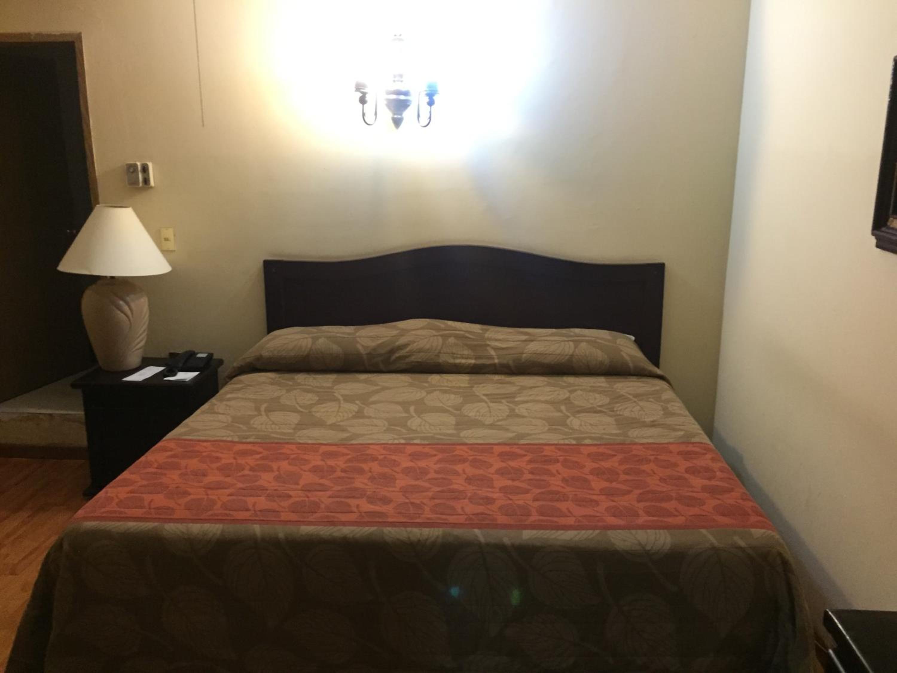 Double Room - Photo 4