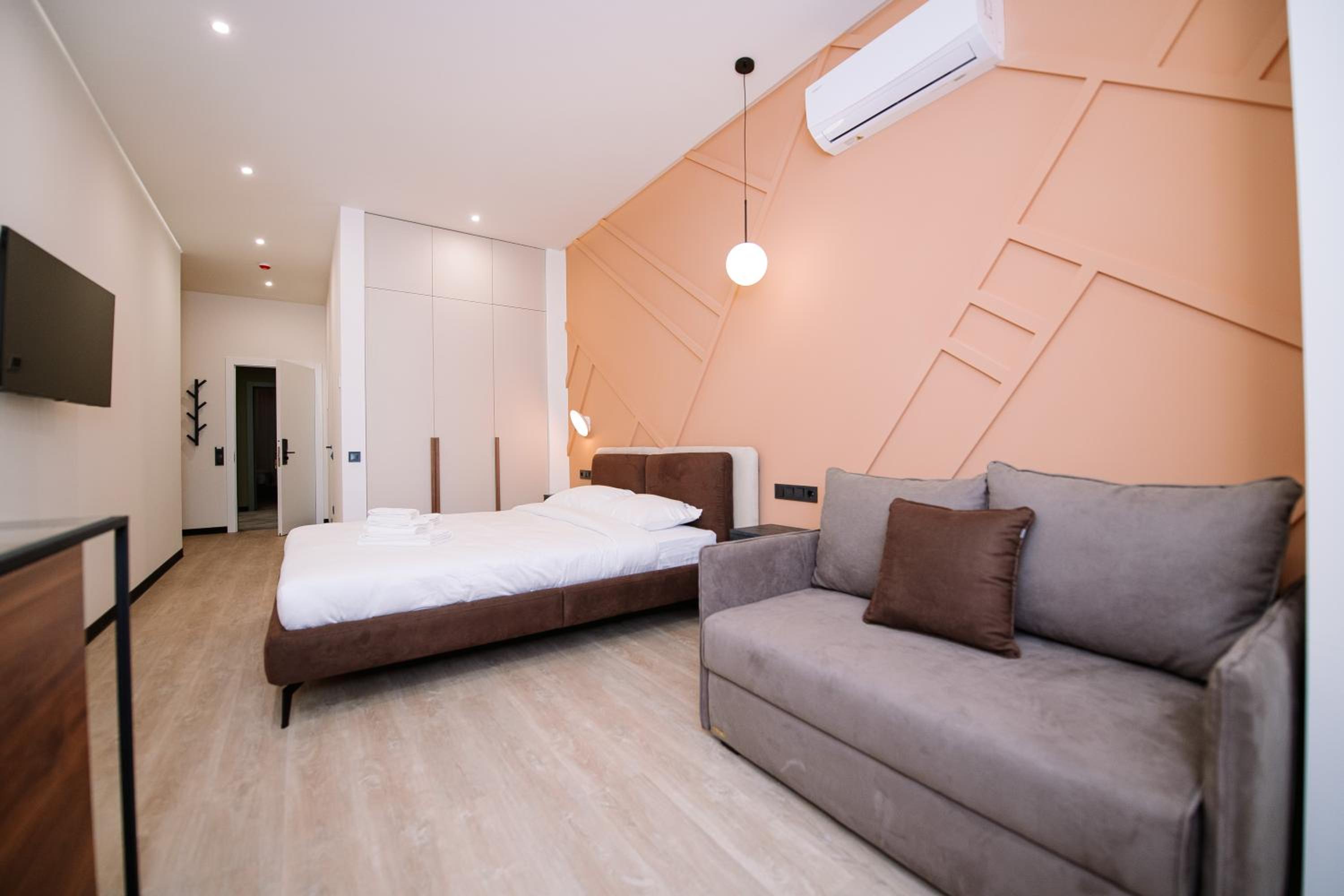 Comfort Triple Room