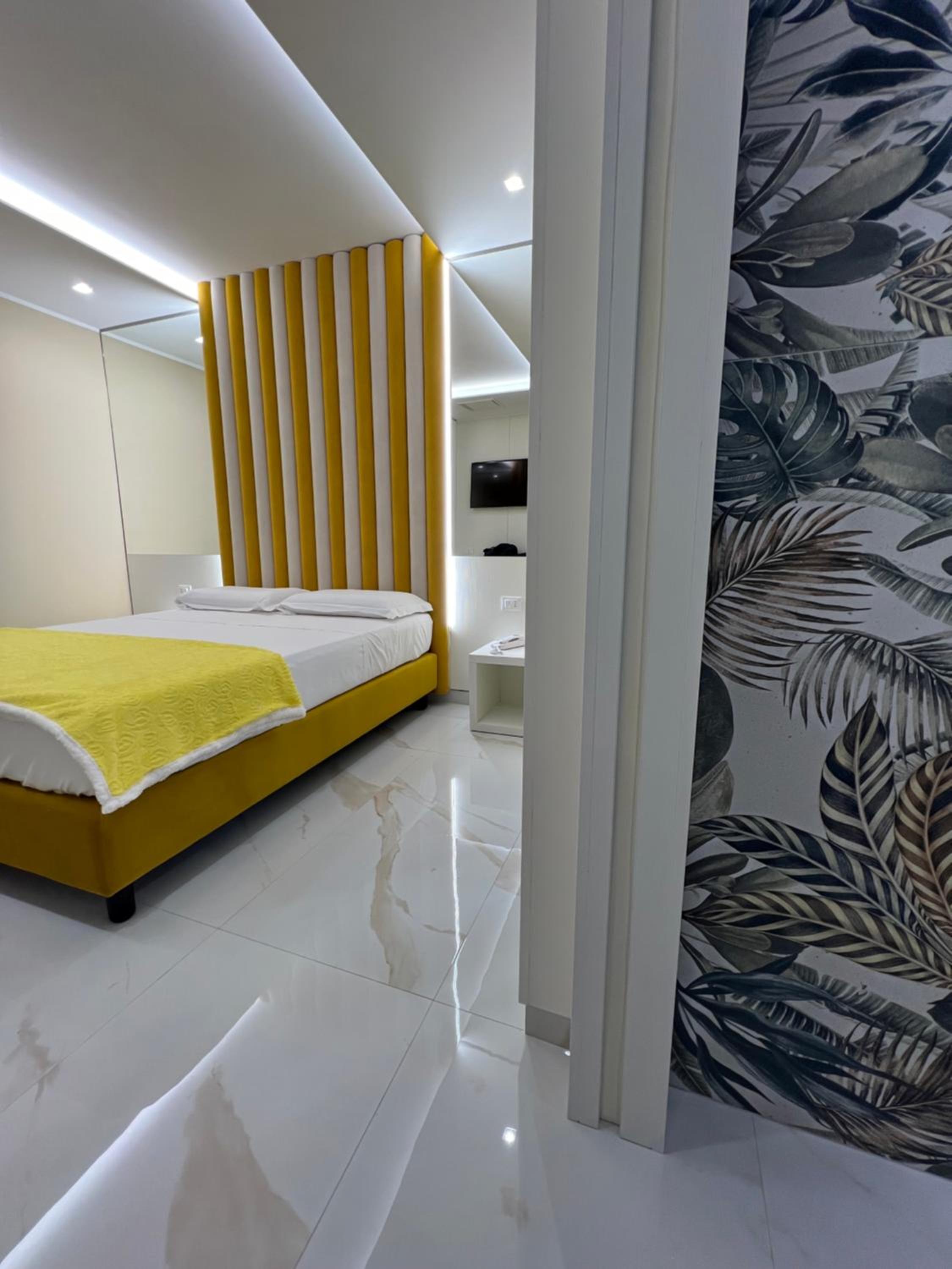 Junior Suite - Photo 18