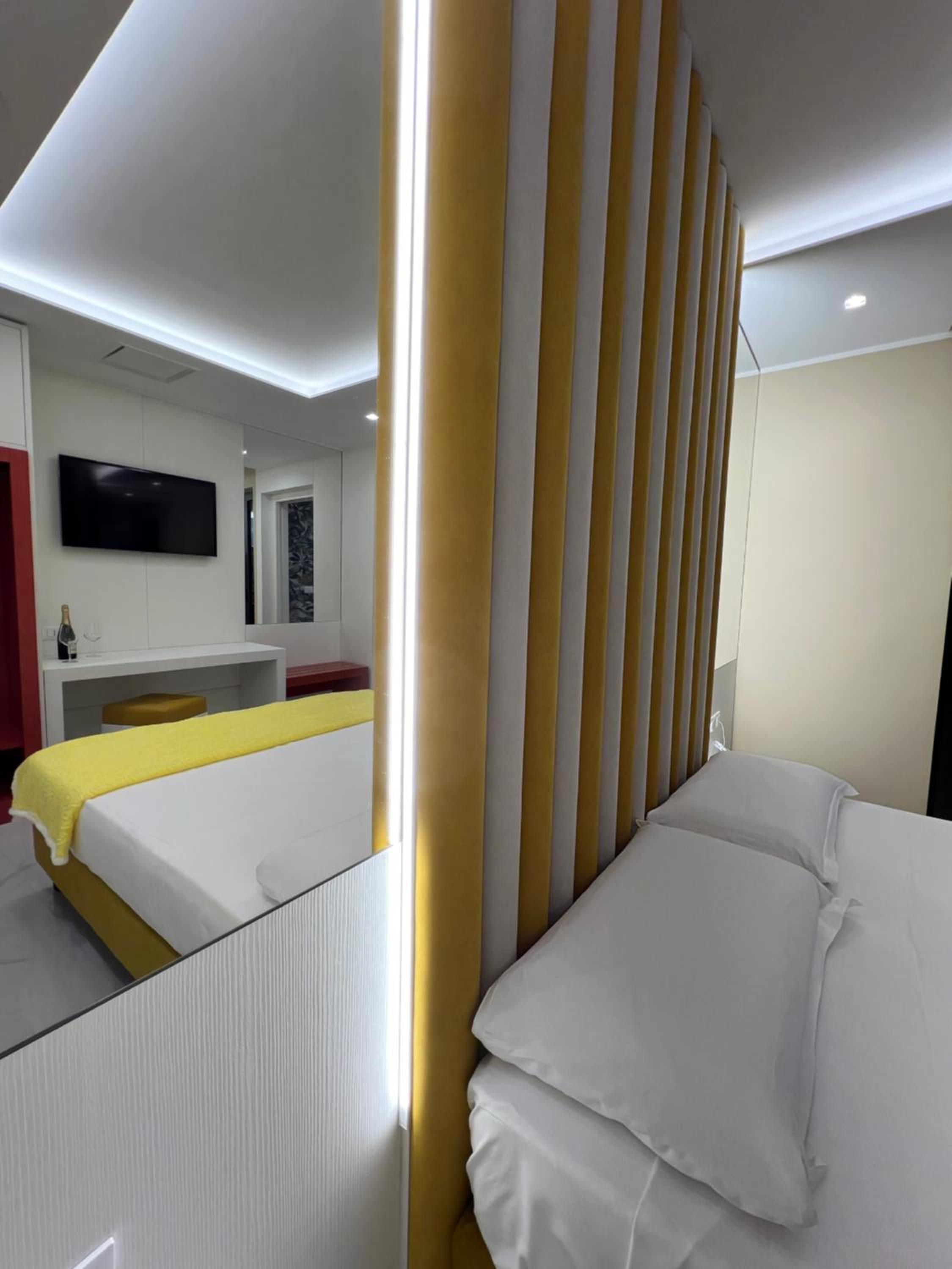 Junior Suite - Photo 19