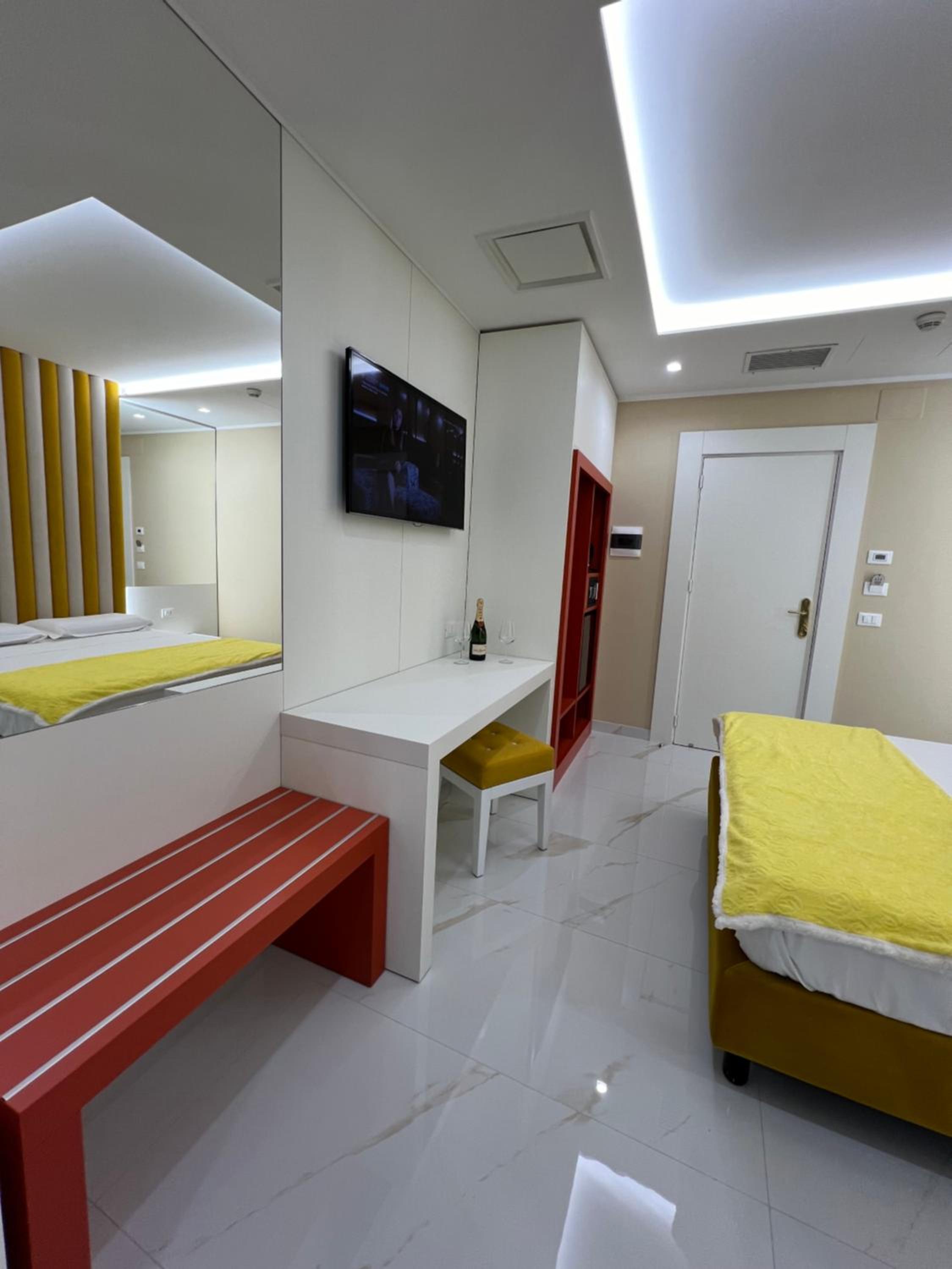 Junior Suite - Photo 9