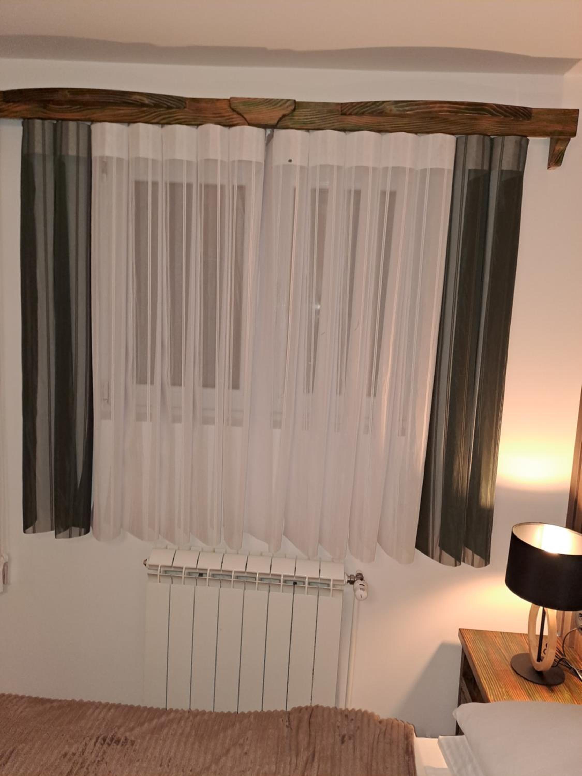 One-Bedroom Apartment - Photo 8
