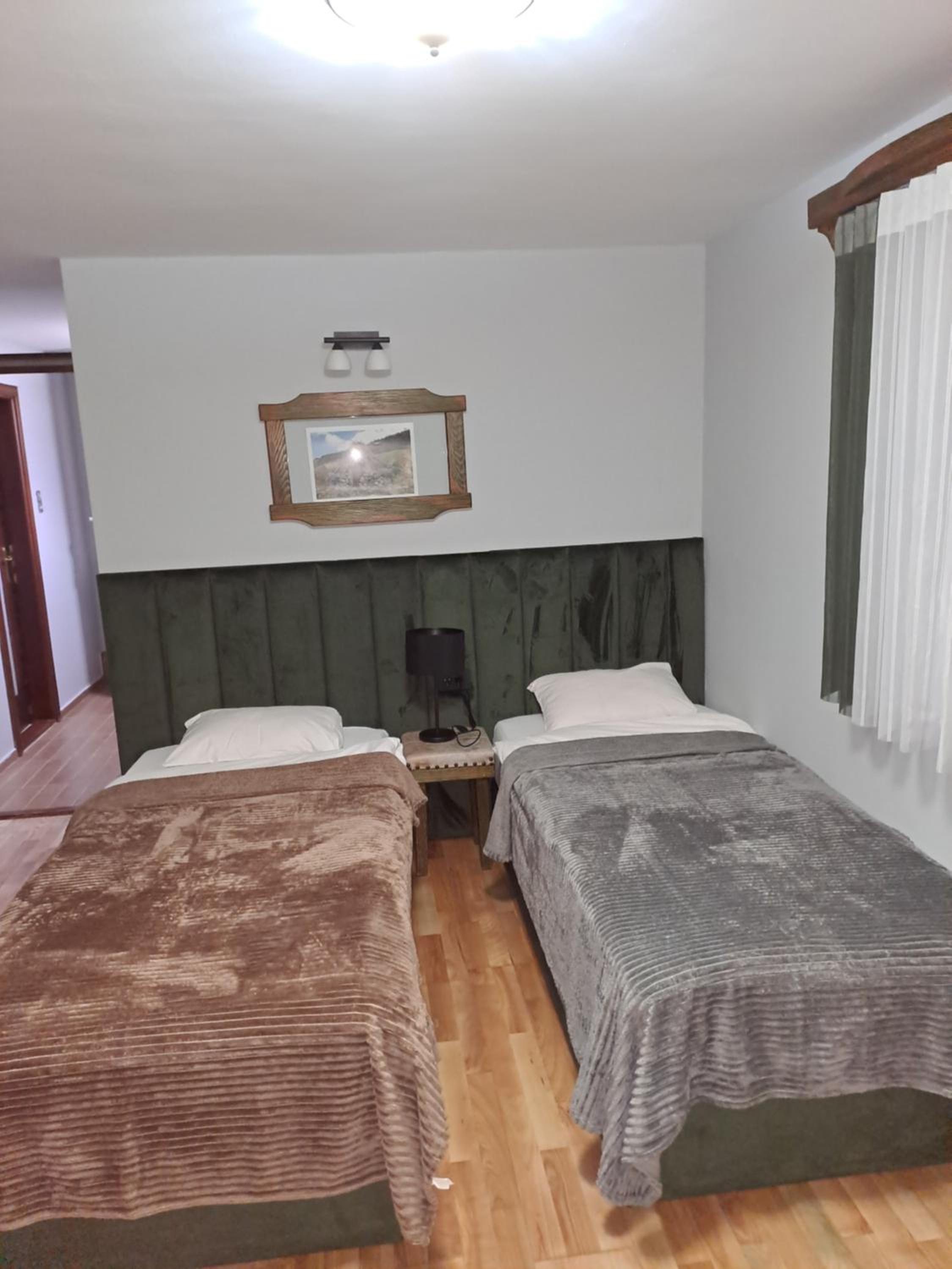 One-Bedroom Apartment - Photo 15