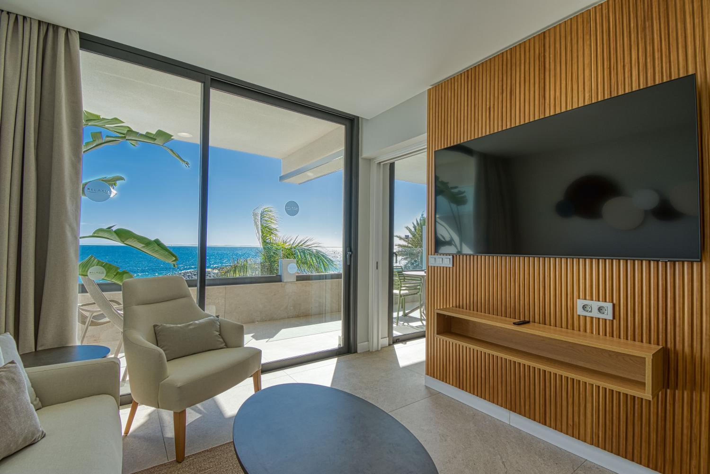 Apartamento de lujo de una habitación con vistas al mar